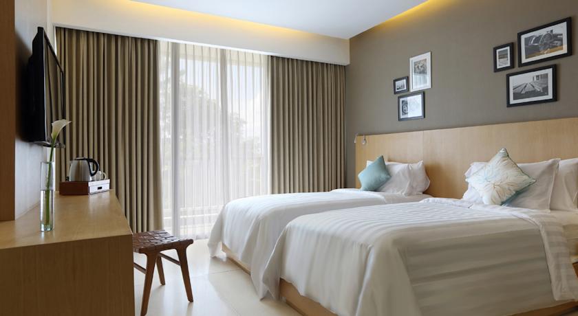 Ossotel Legian