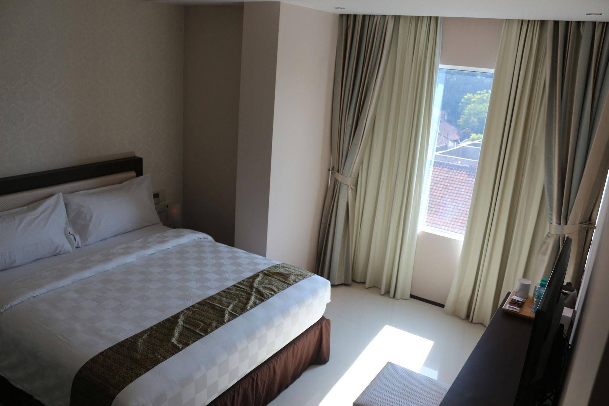 Premium Legian