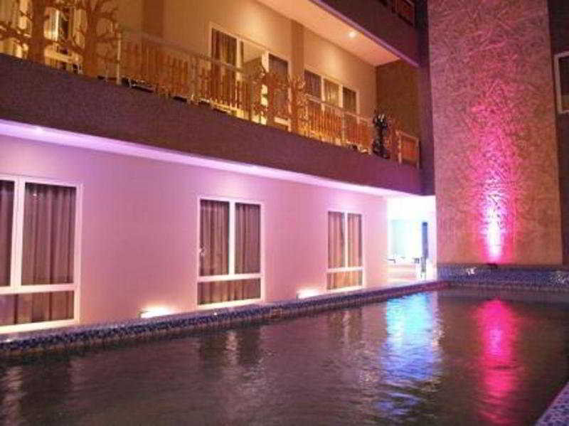 The Rivavi Hotel