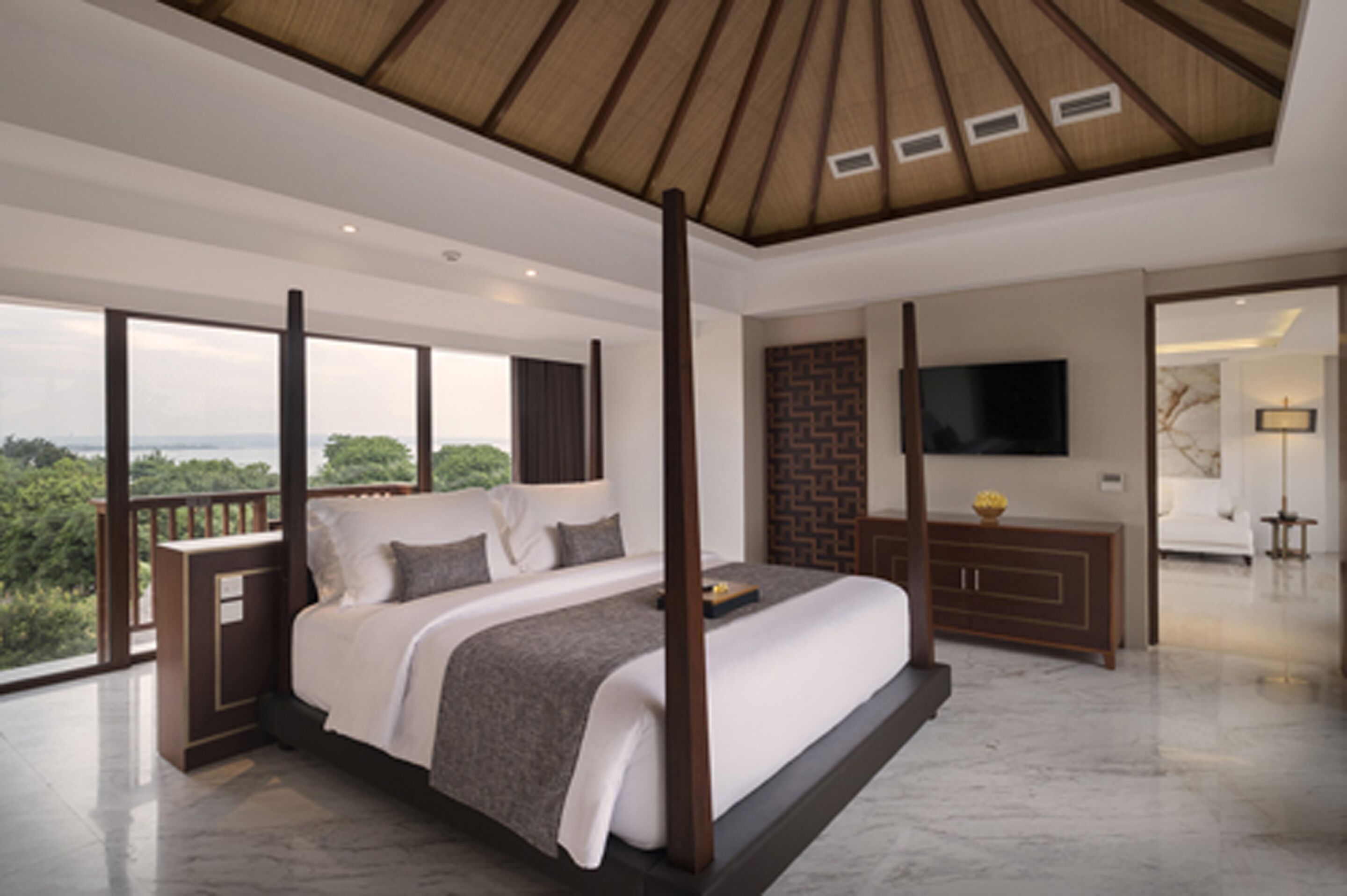 Royal Suites at The Bandha