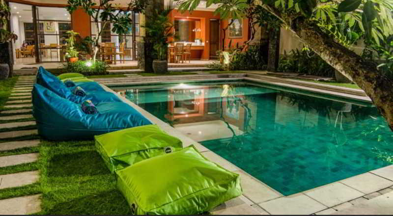 Sara Residence