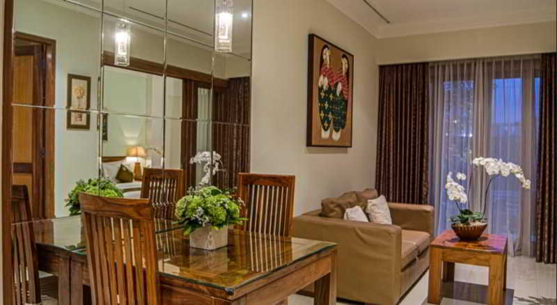 Sara Residence