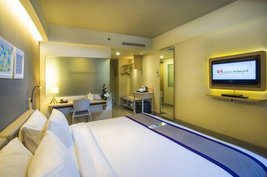 SEVN Legian Hotel