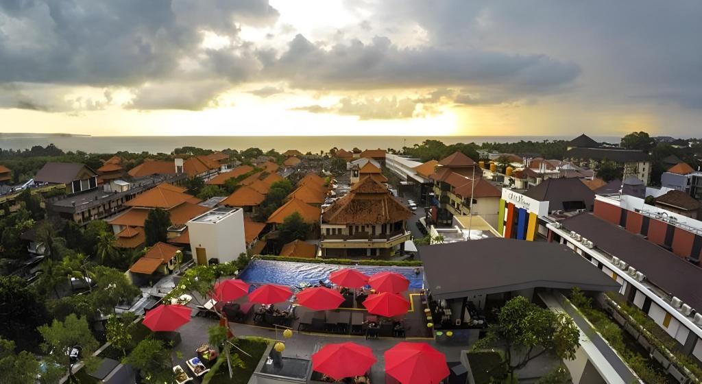 SEVN Legian Hotel