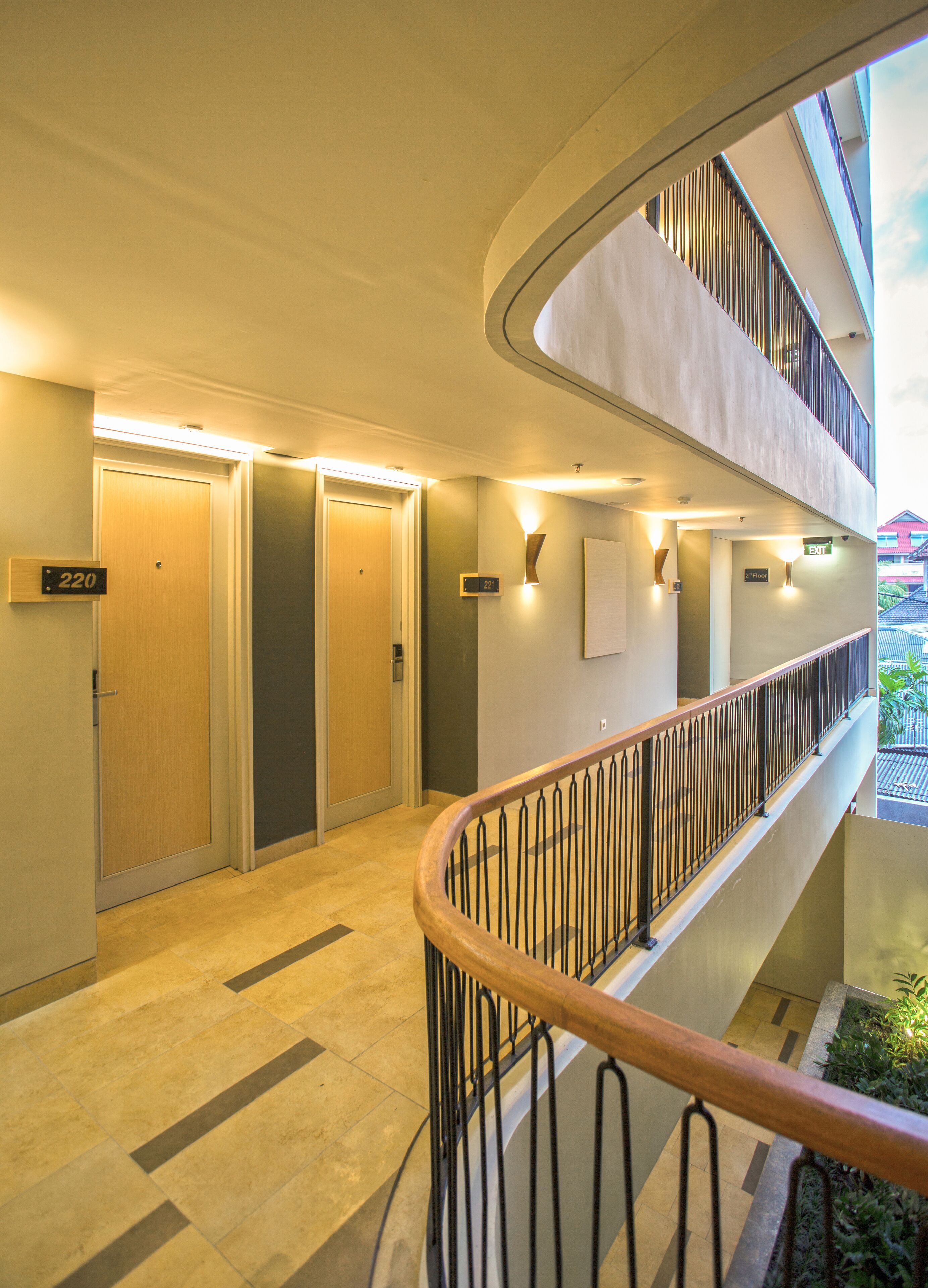 SEVN Legian Hotel