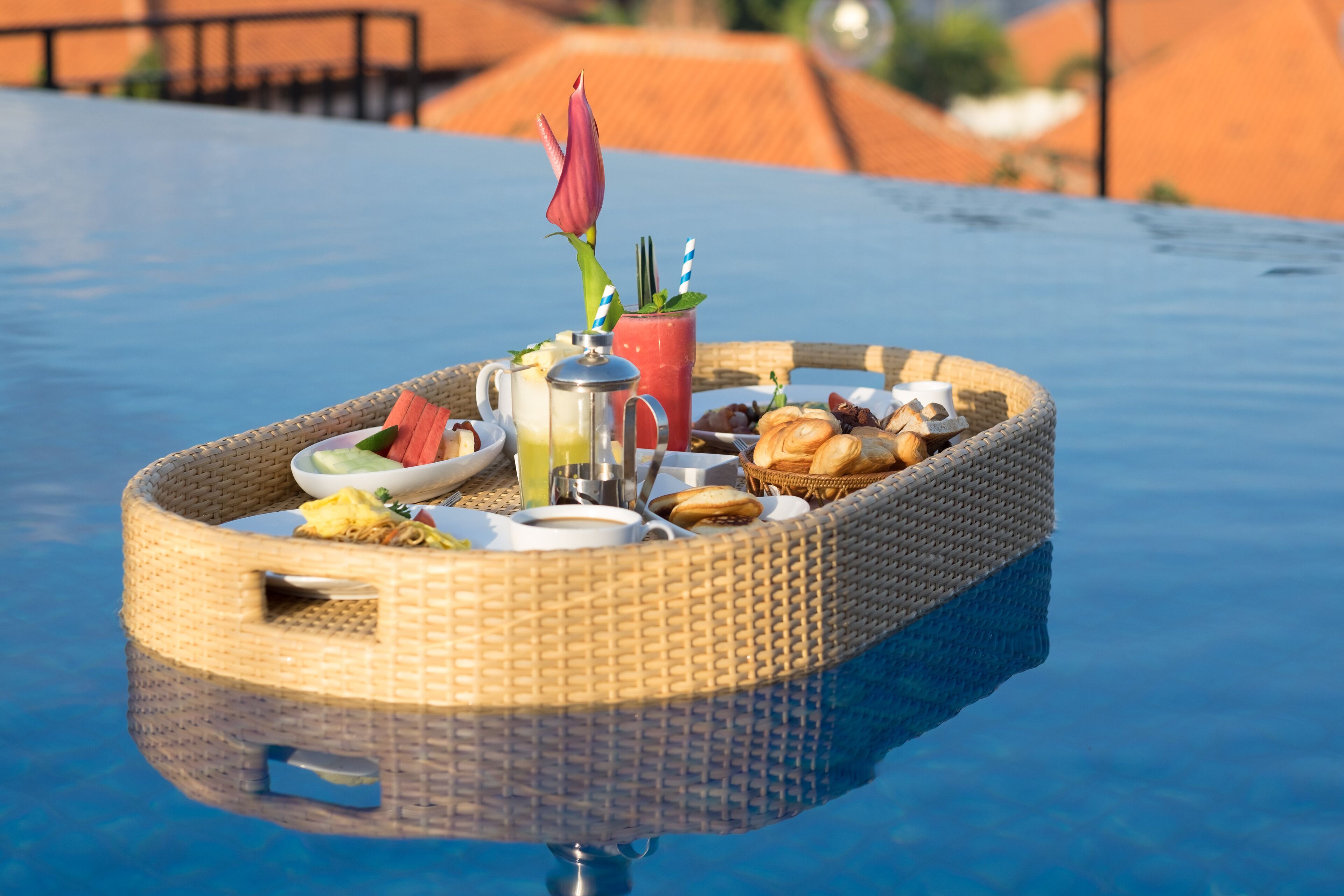 SEVN Legian Hotel