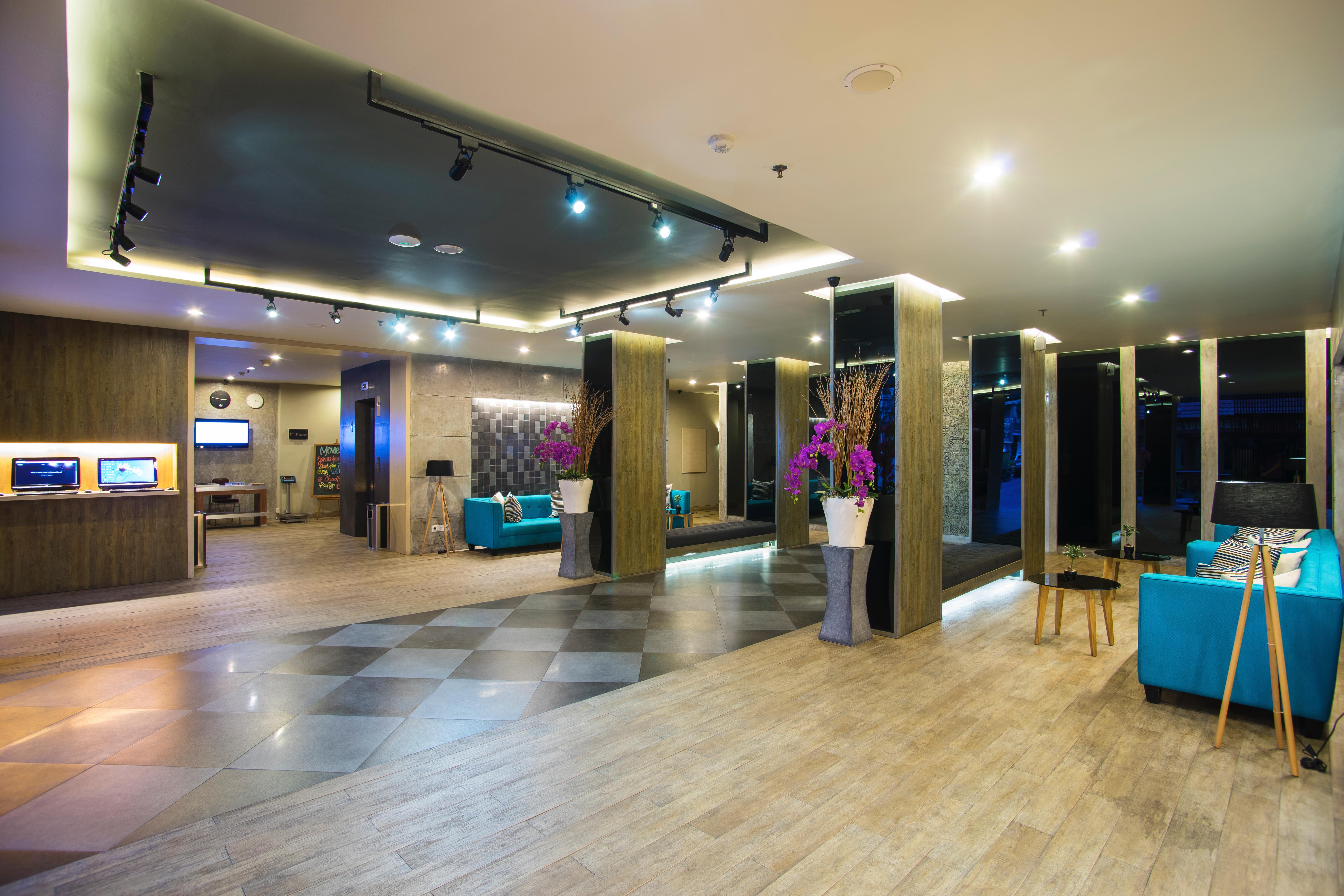 SEVN Legian Hotel
