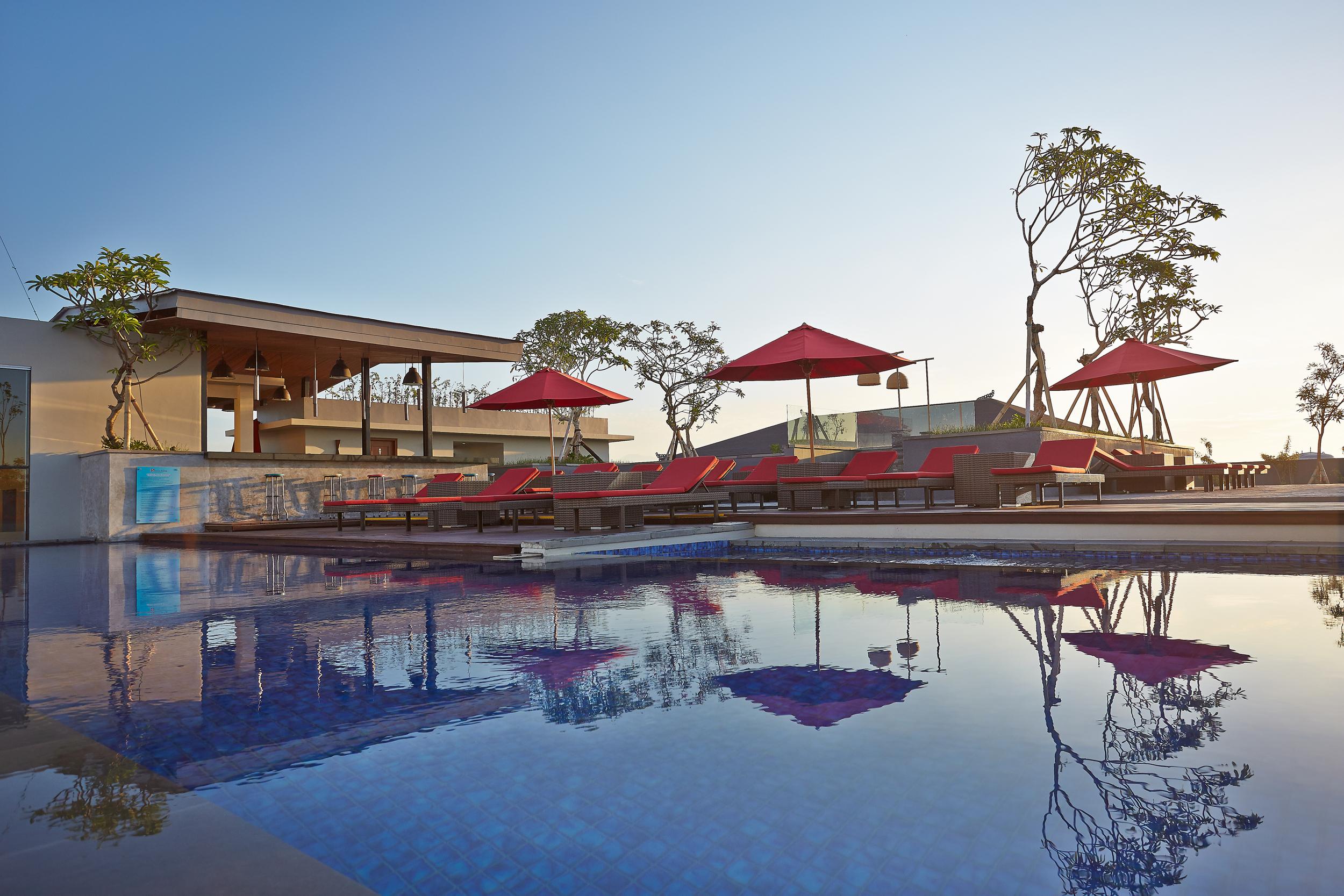 SEVN Legian Hotel