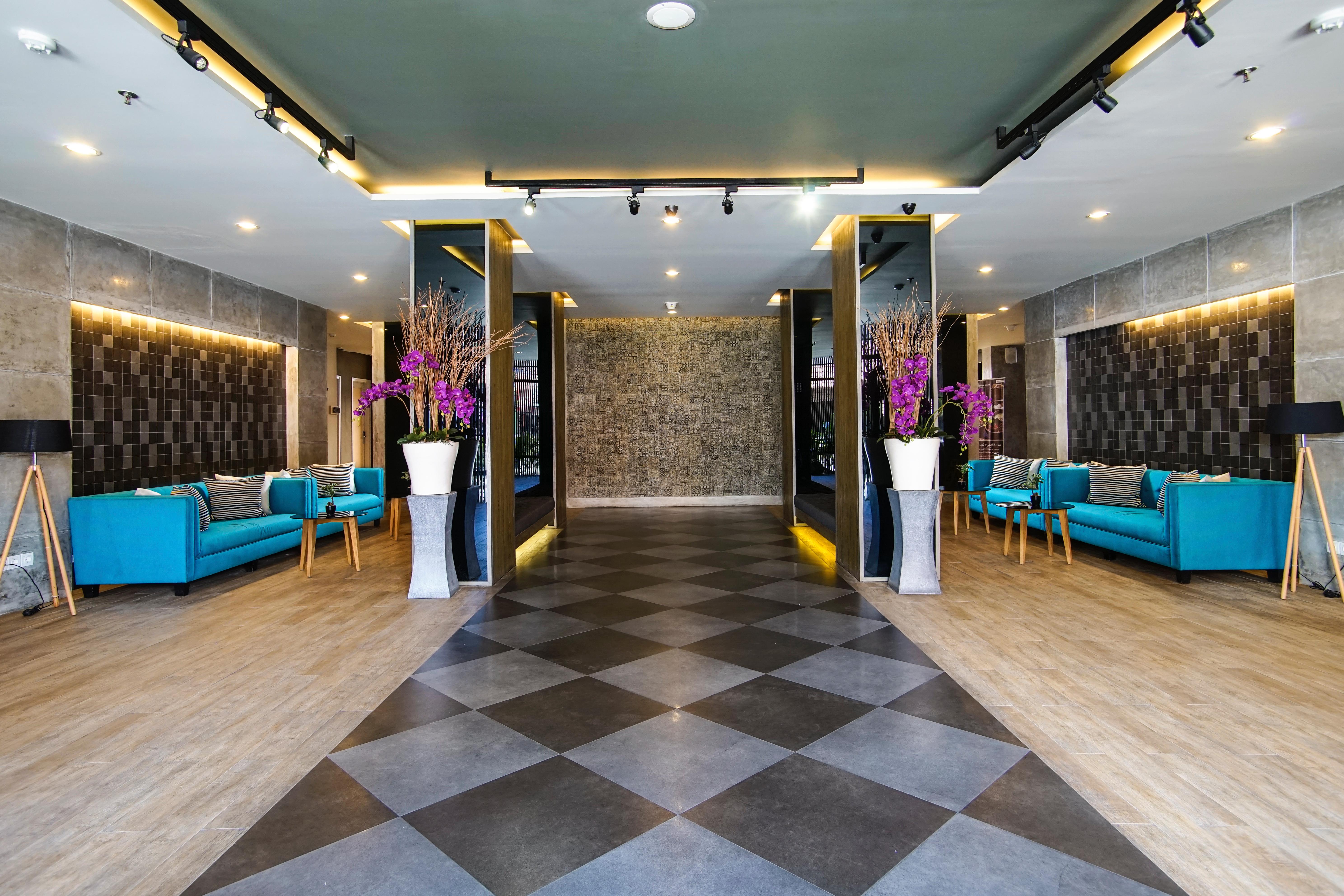 SEVN Legian Hotel