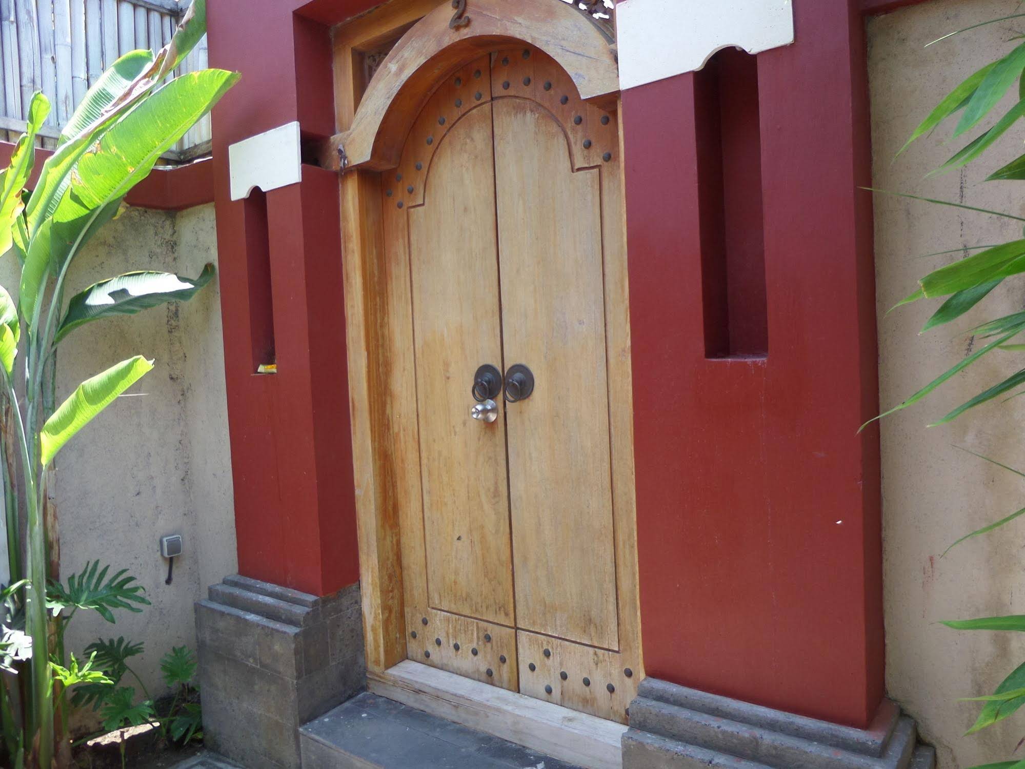 Tanjung Lima Villas