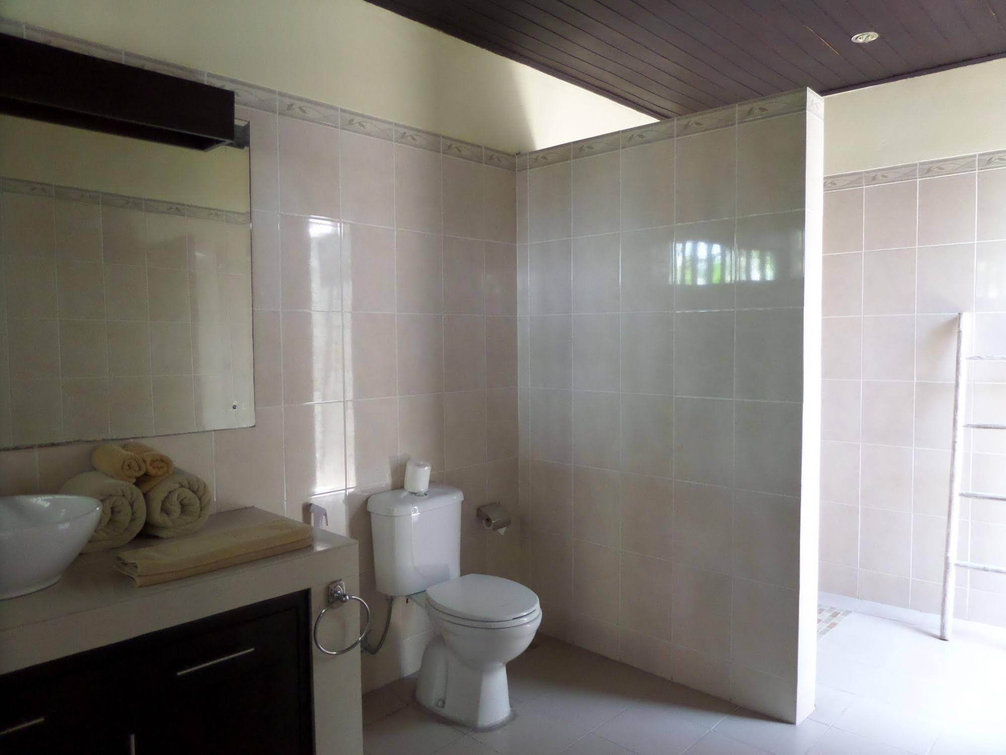 Tanjung Lima Villas