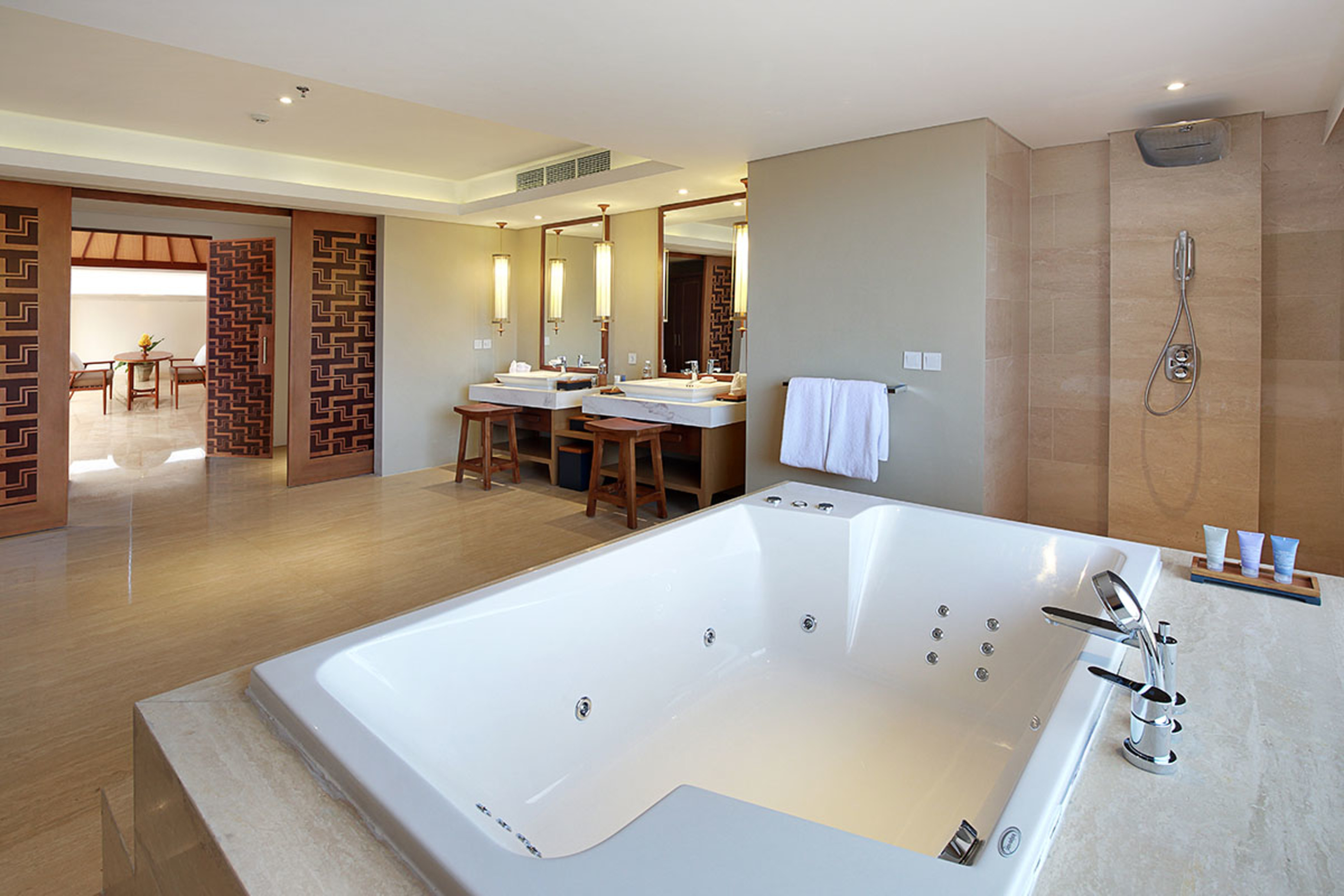 The Bandha Hotel & Suites