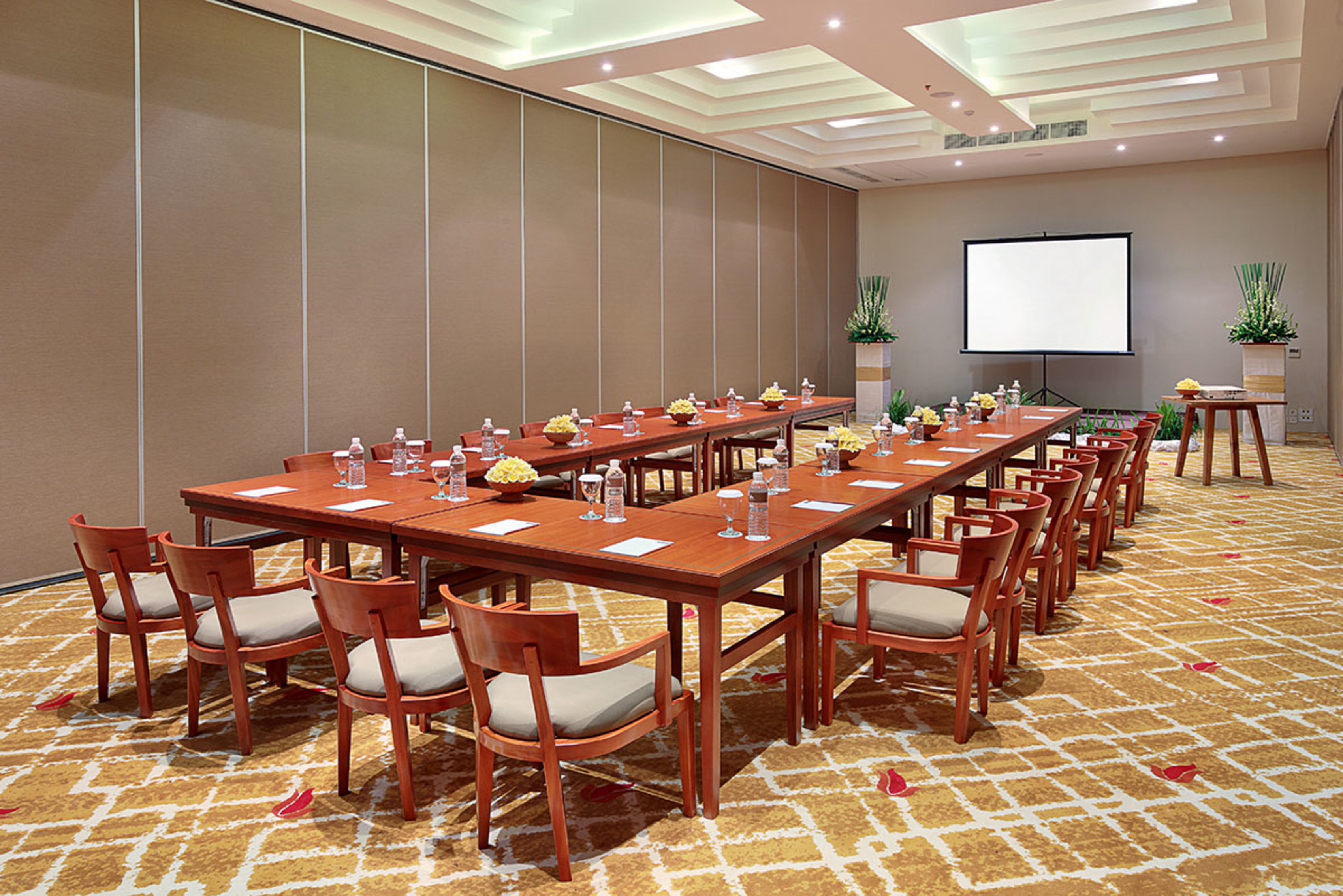 The Bandha Hotel & Suites