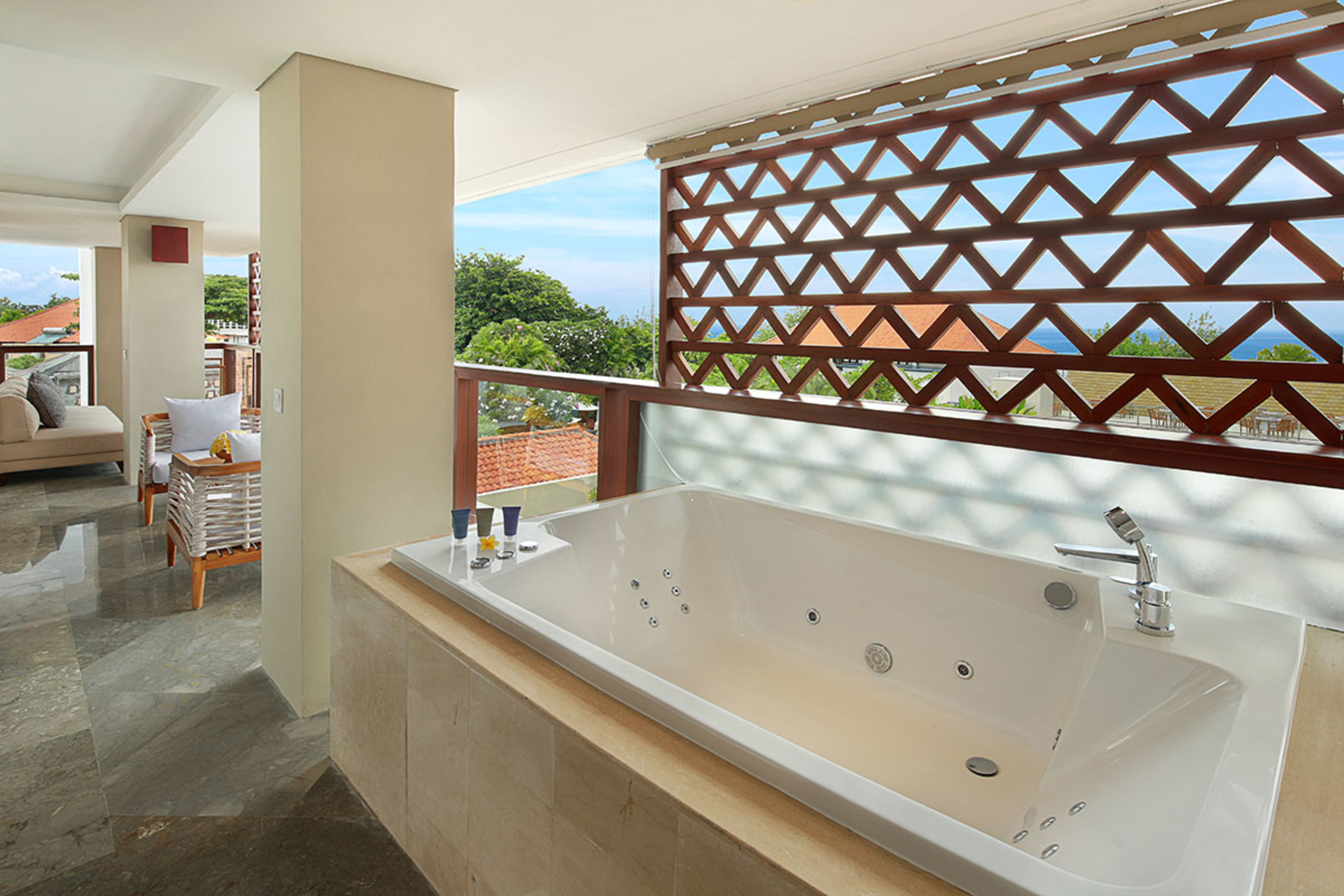 The Bandha Hotel & Suites