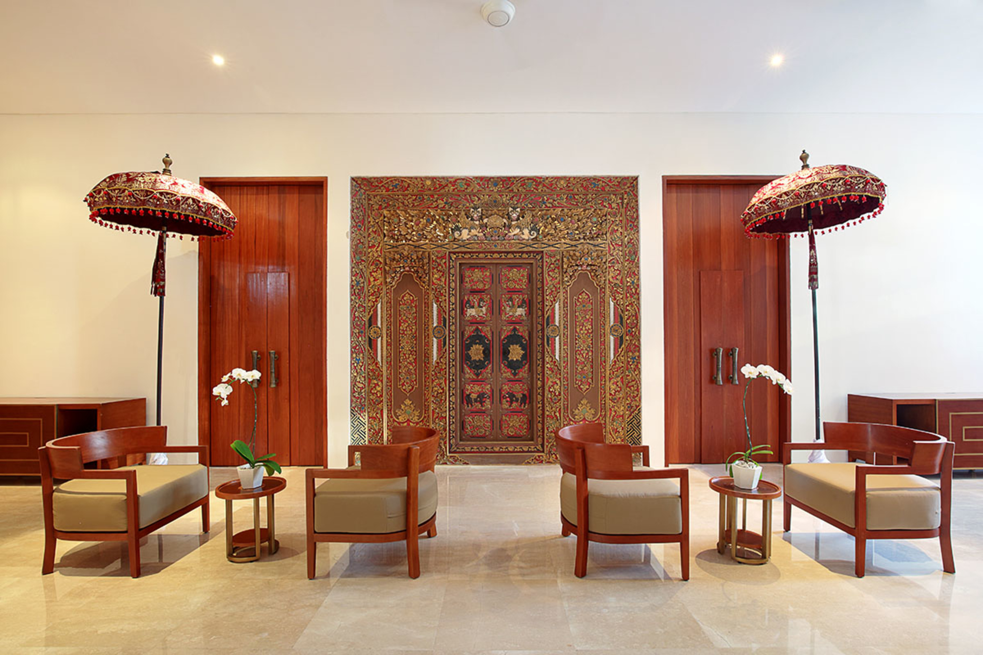 The Bandha Hotel & Suites