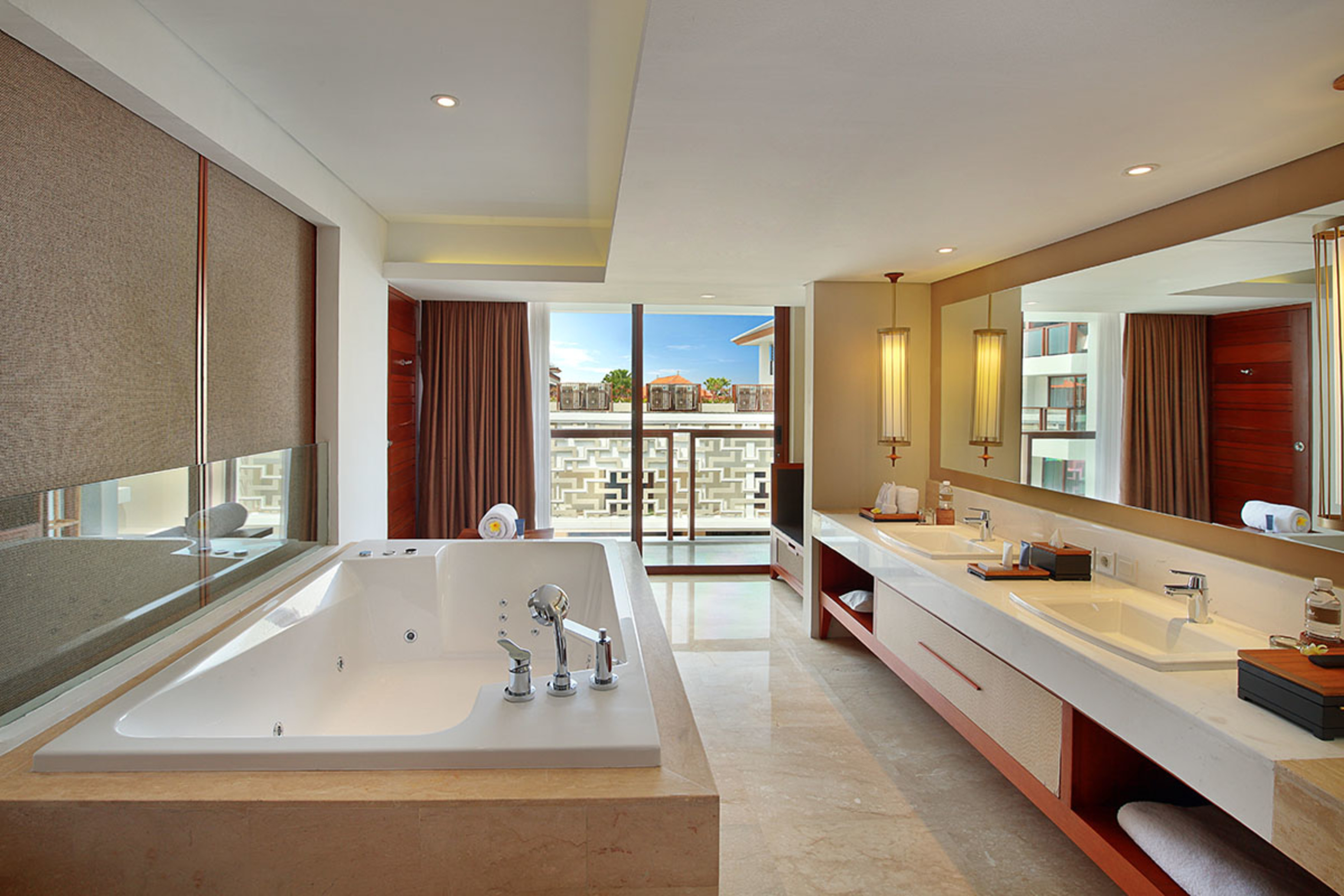 The Bandha Hotel & Suites