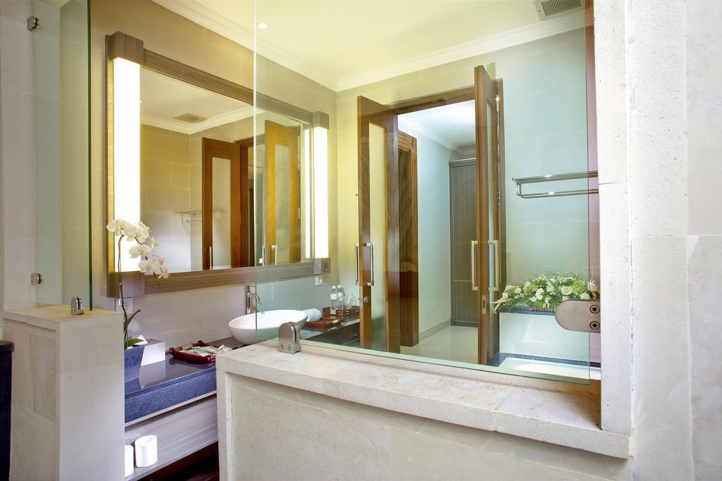 The Banyumas Suite Villa