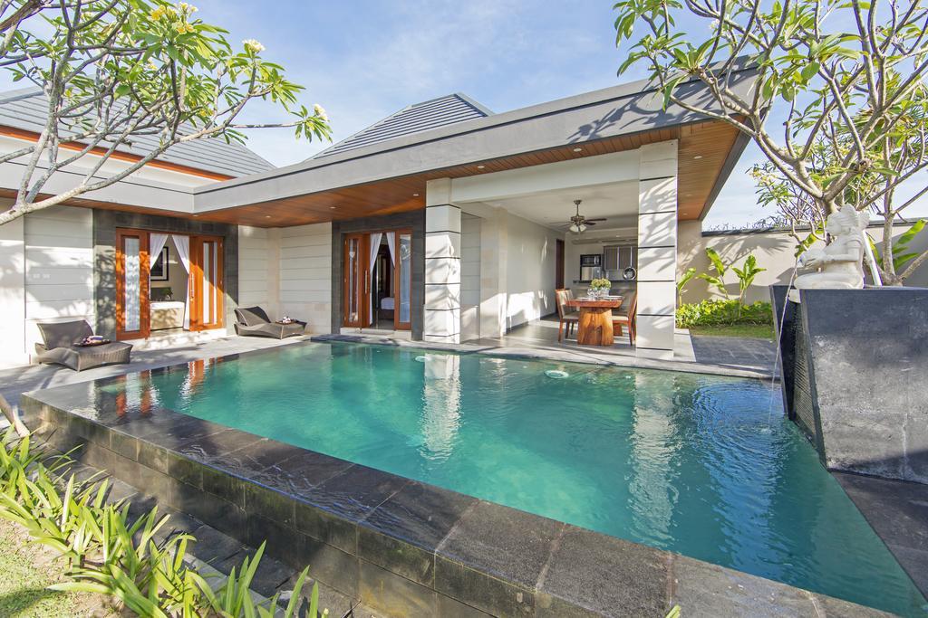 The Banyumas Suite Villa