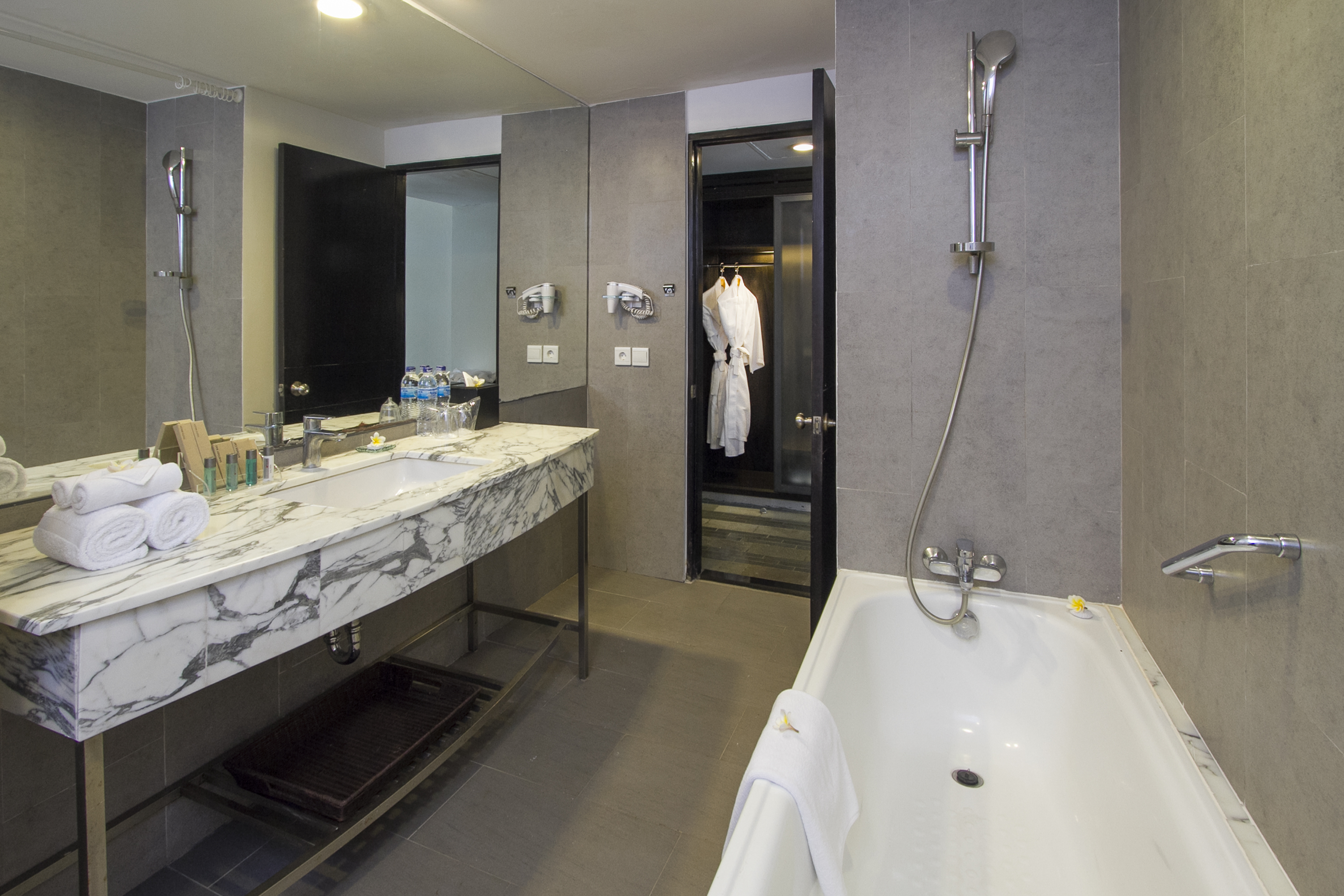 Away Bali Legian Camakila