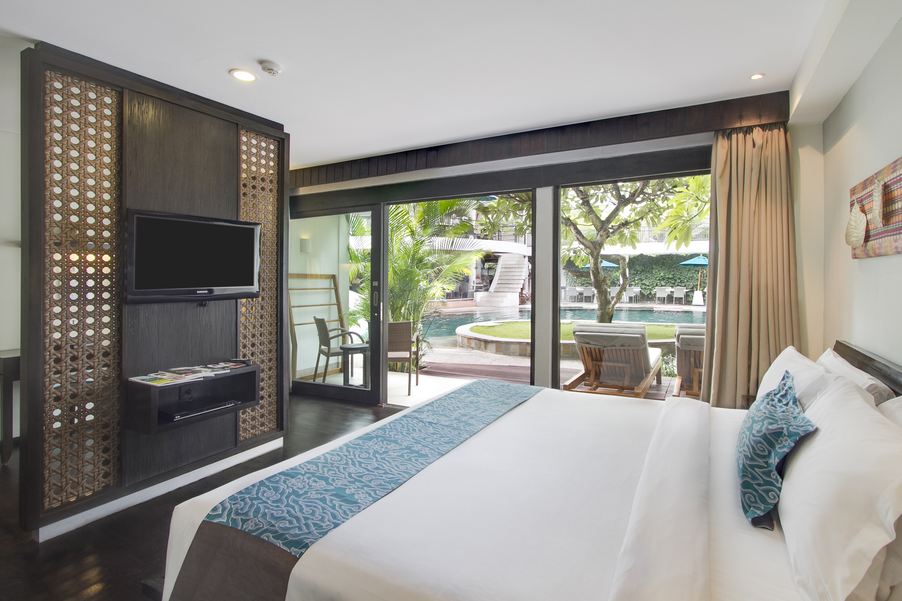 Away Bali Legian Camakila