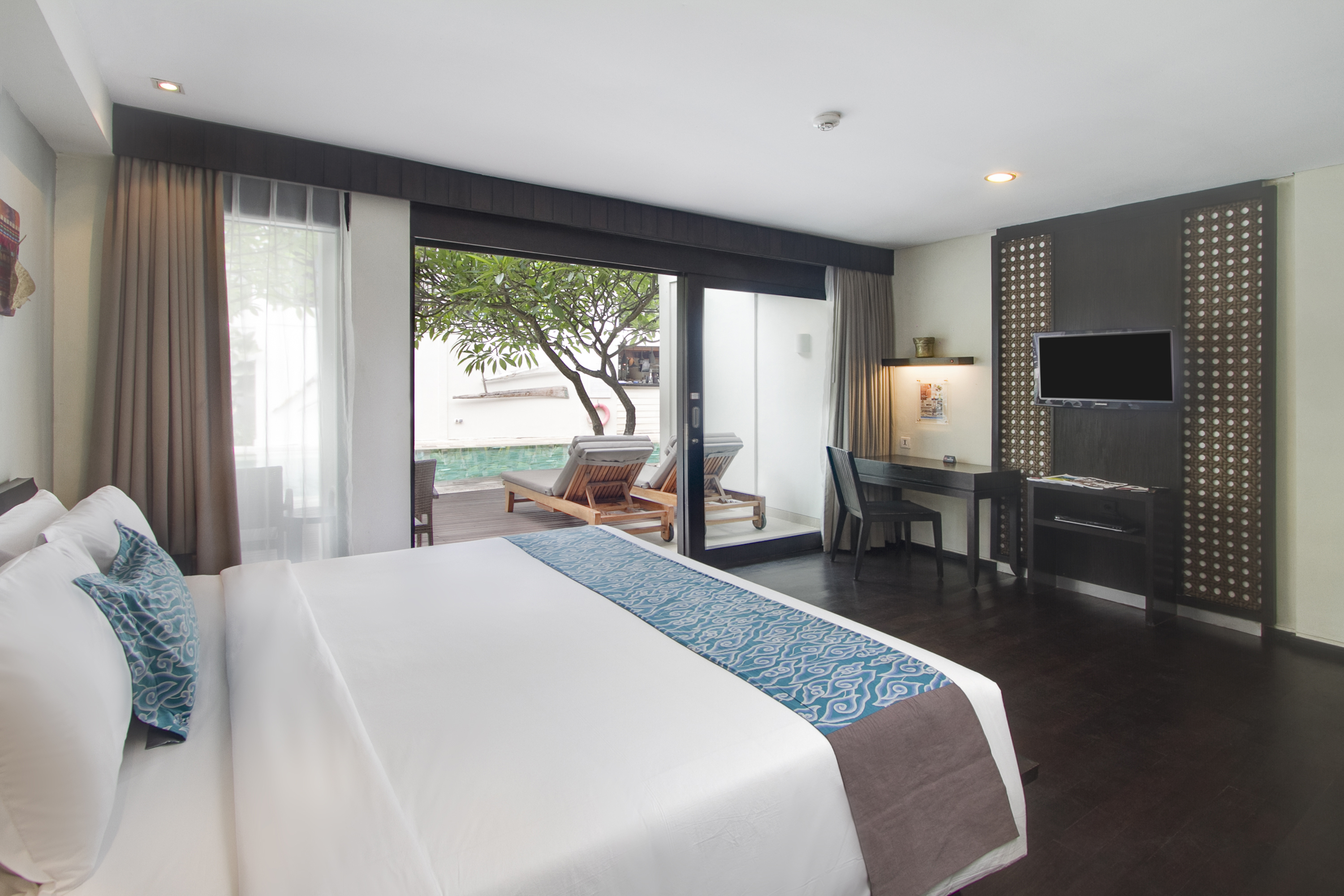 Away Bali Legian Camakila