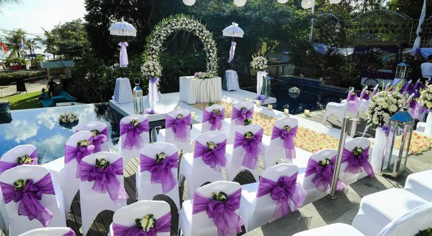 Away Bali Legian Camakila