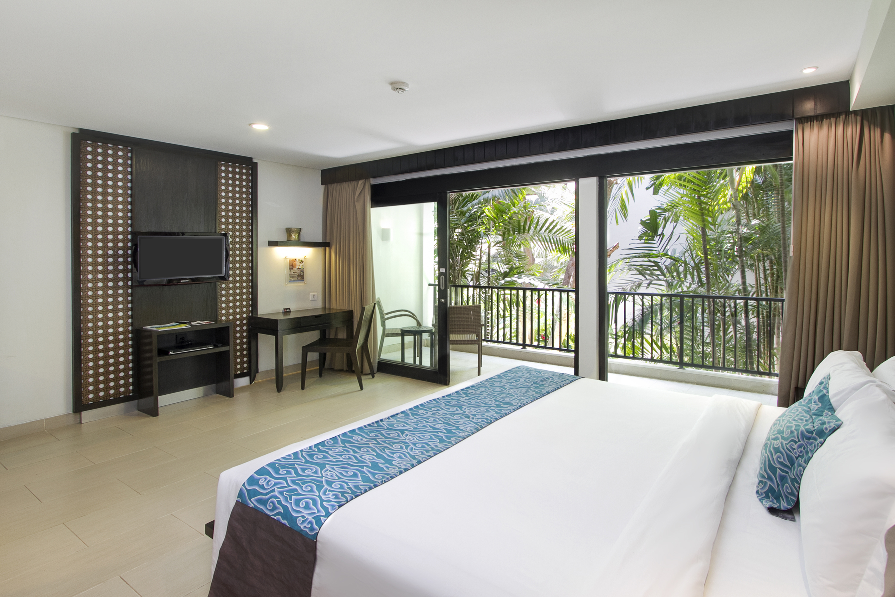 Away Bali Legian Camakila