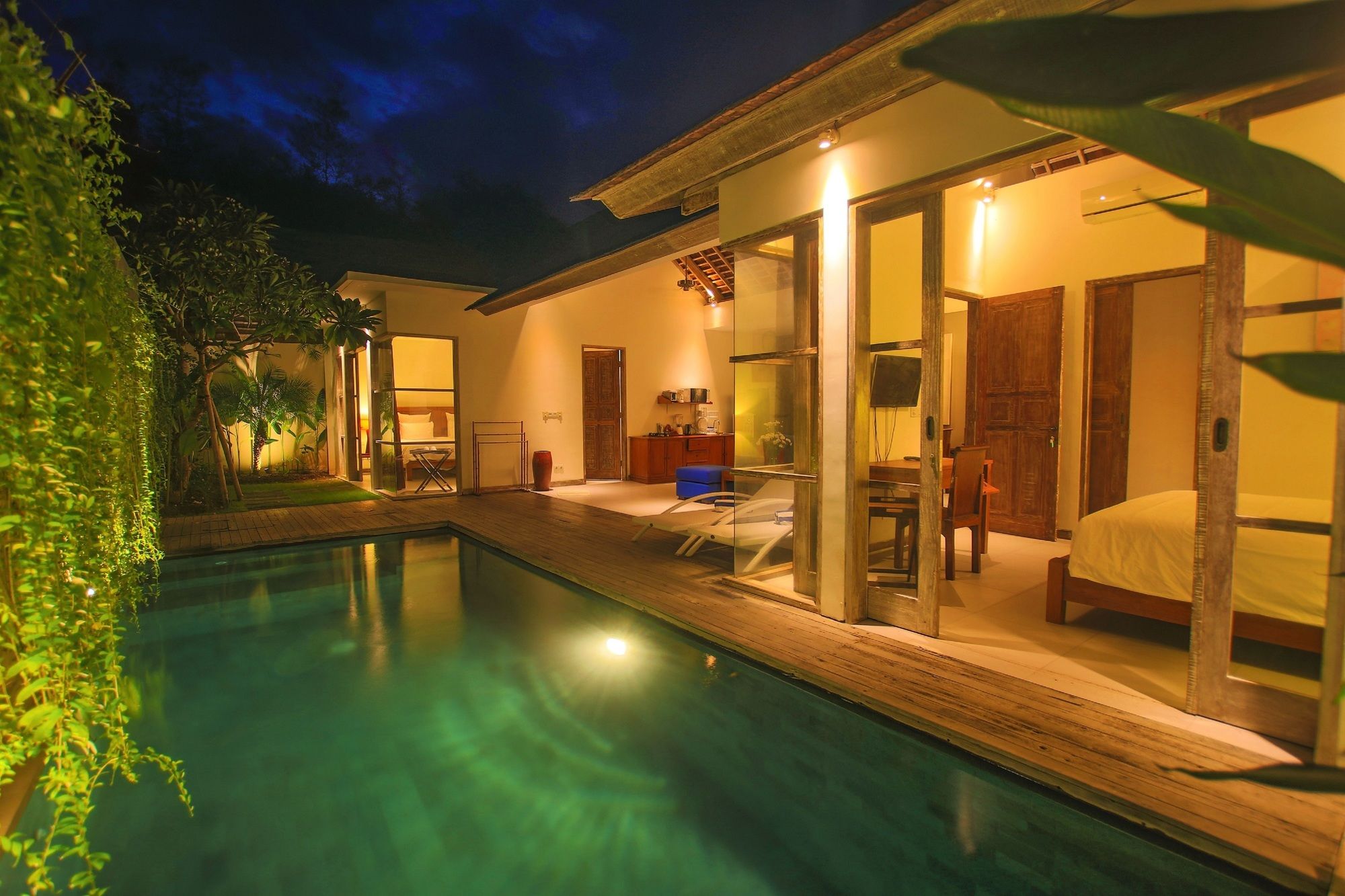 The Decks Bali