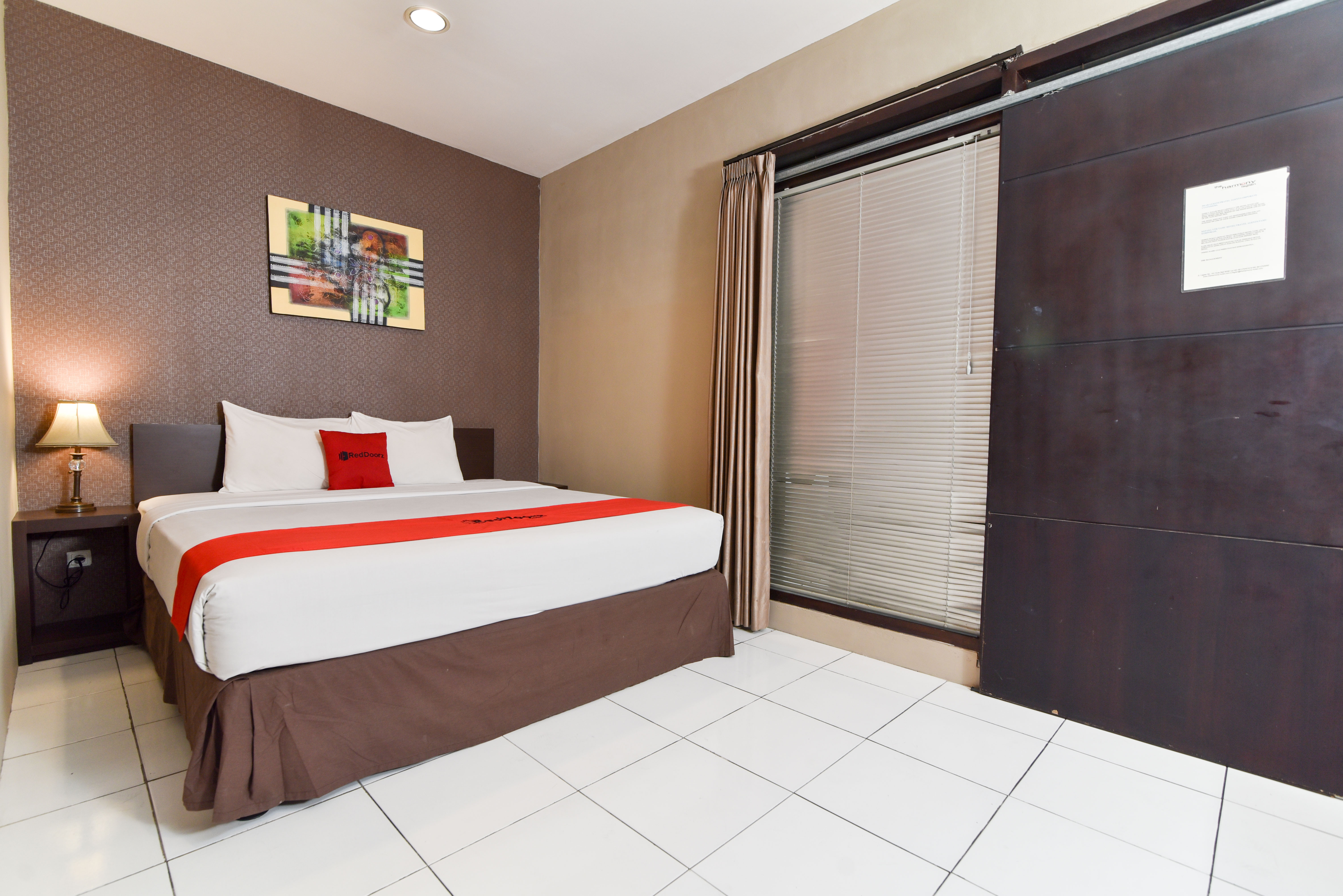 The Harmony Legian by RedDoorz