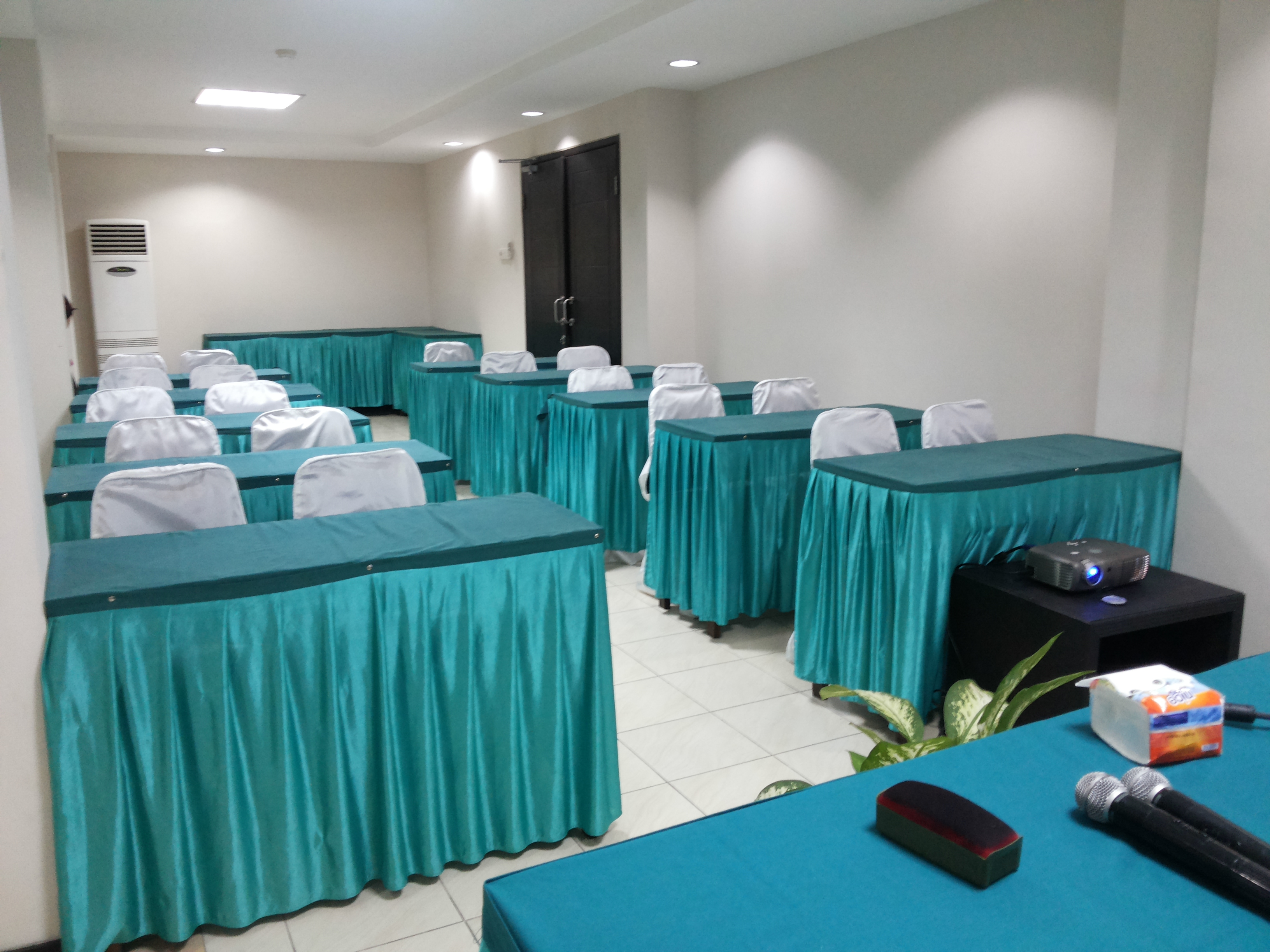 Losari Hotel & Villas