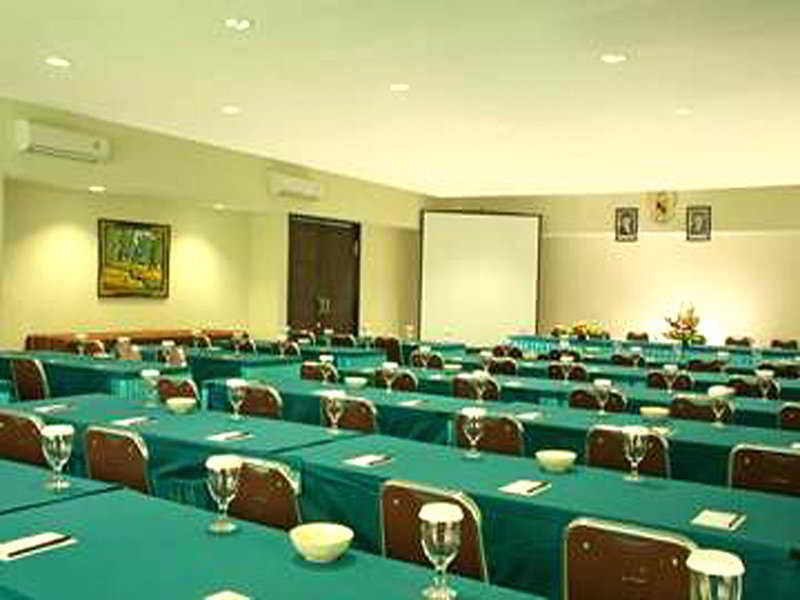 Losari Hotel & Villas