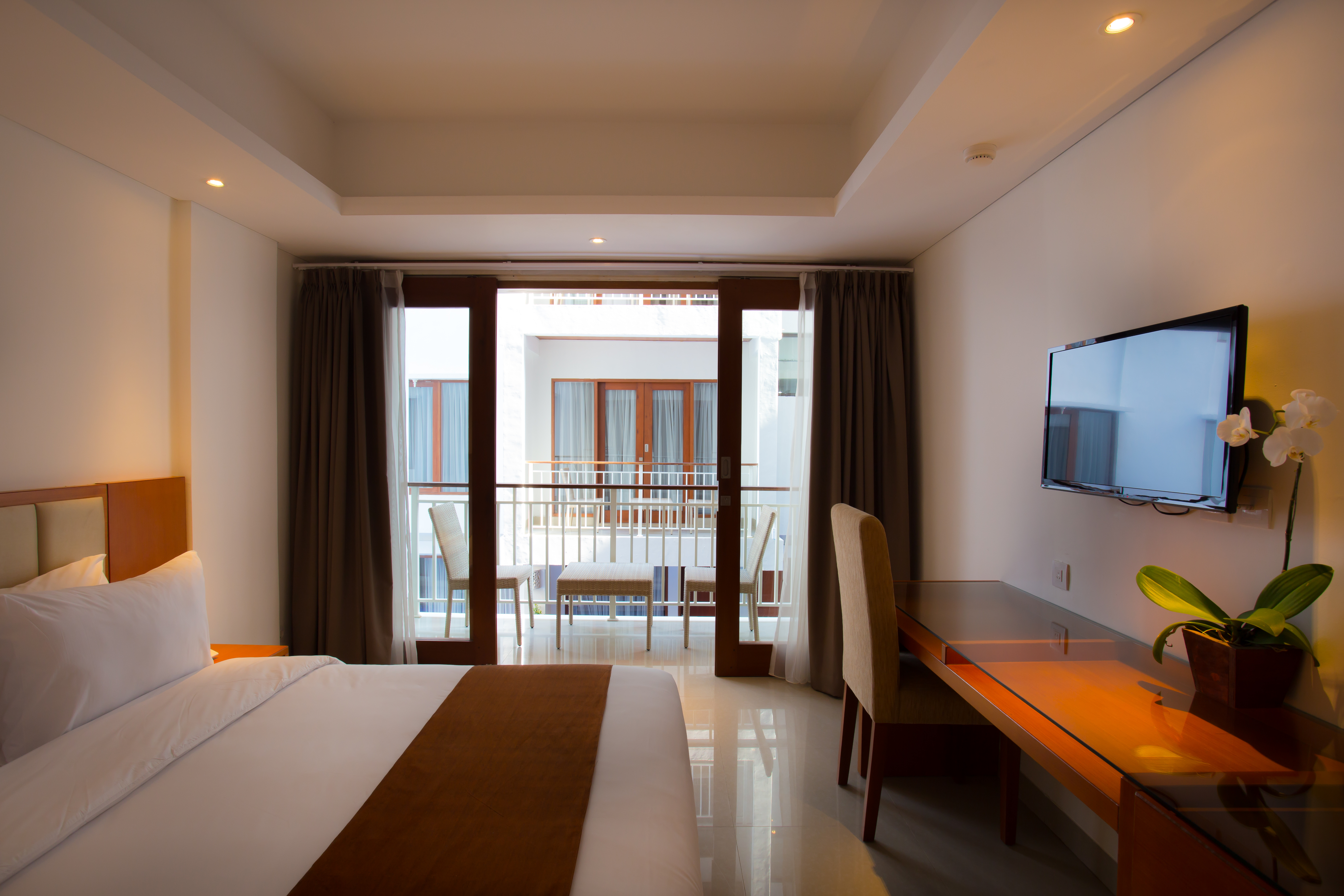 The Sun Hotel & Spa