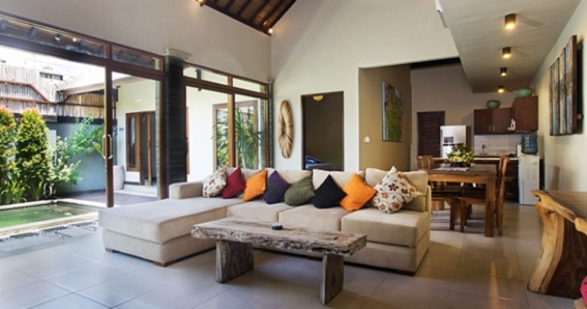 Seminyak Happy Villa