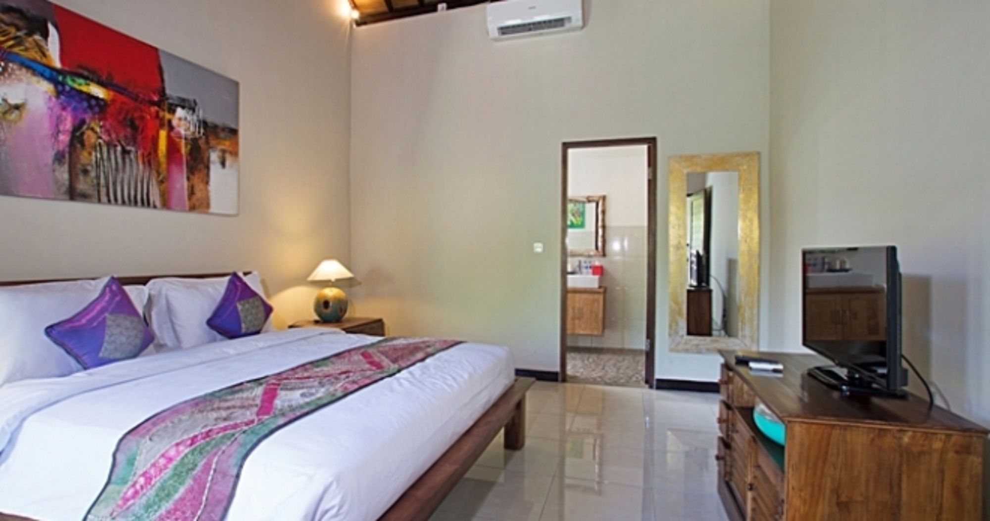 Seminyak Happy Villa