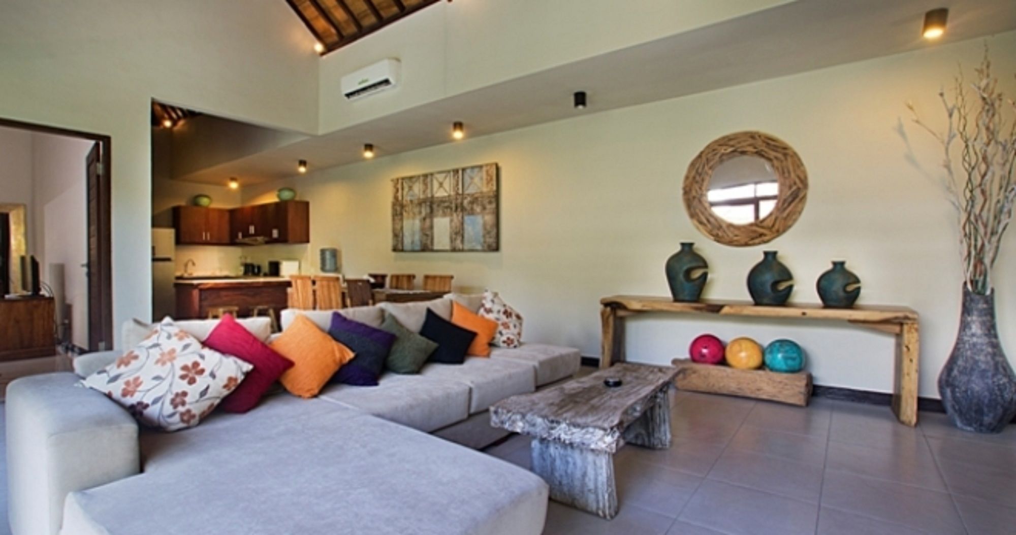 Seminyak Happy Villa