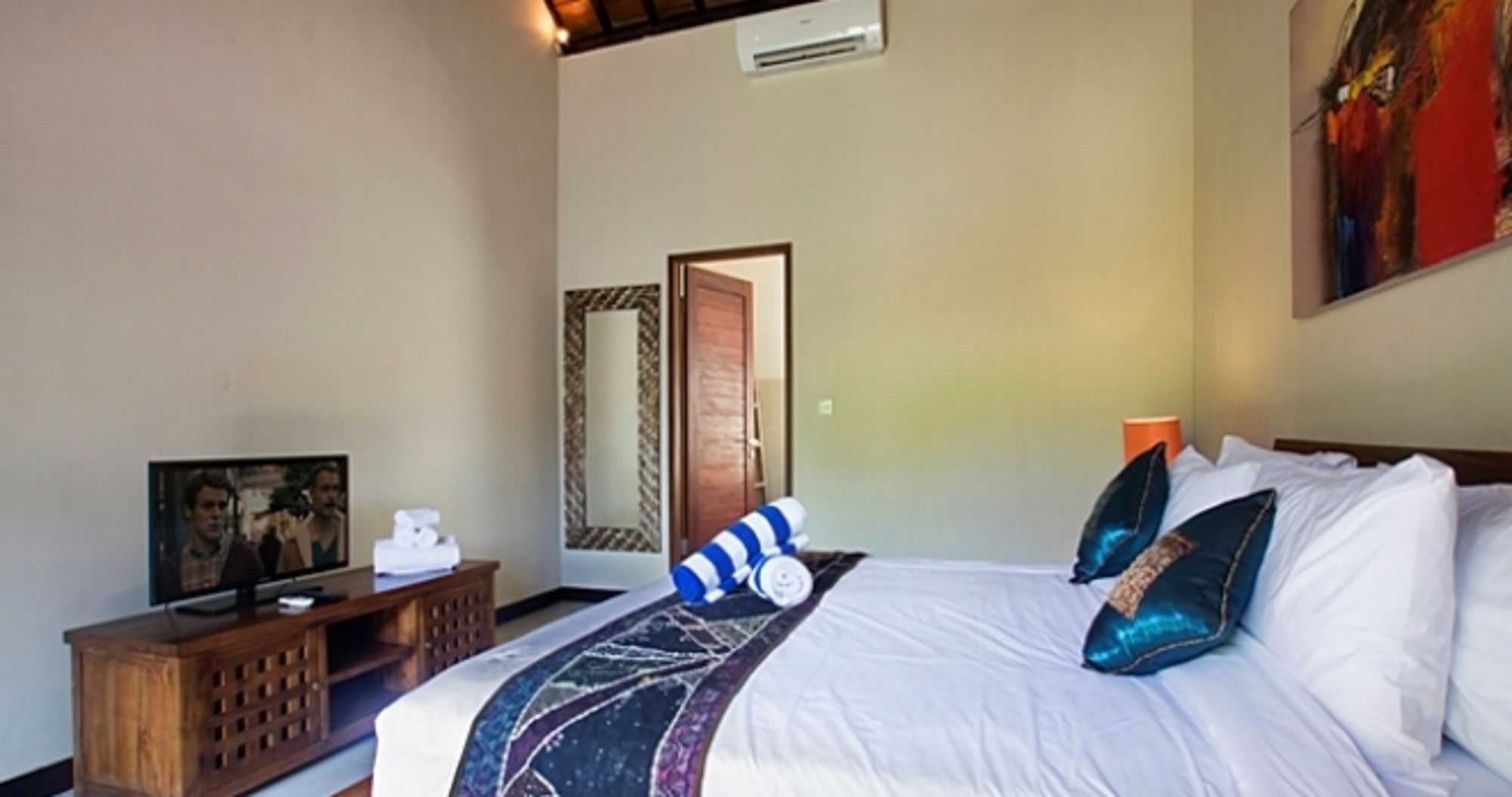 Seminyak Happy Villa