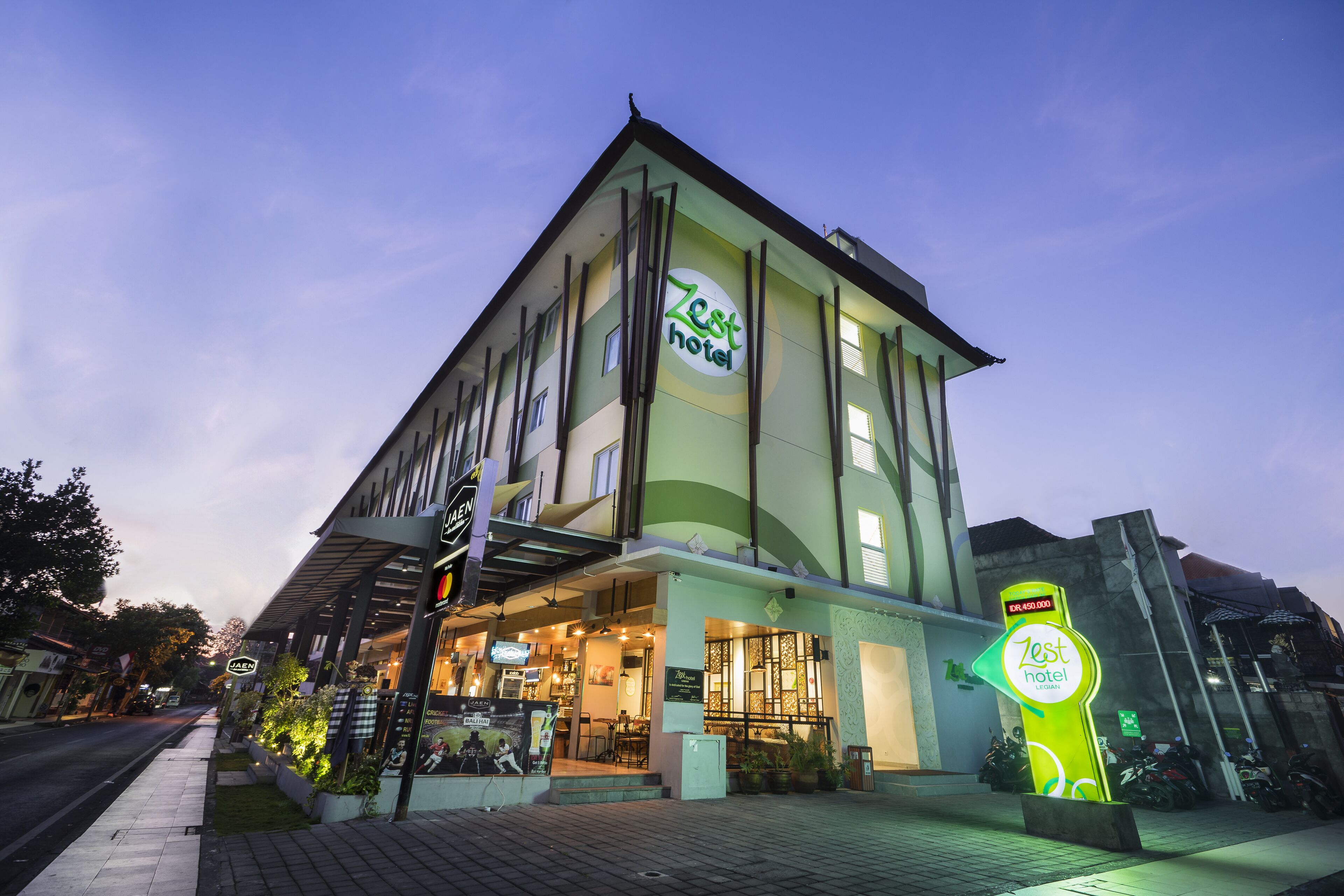 Zest Legian by Swiss-Belhotel International