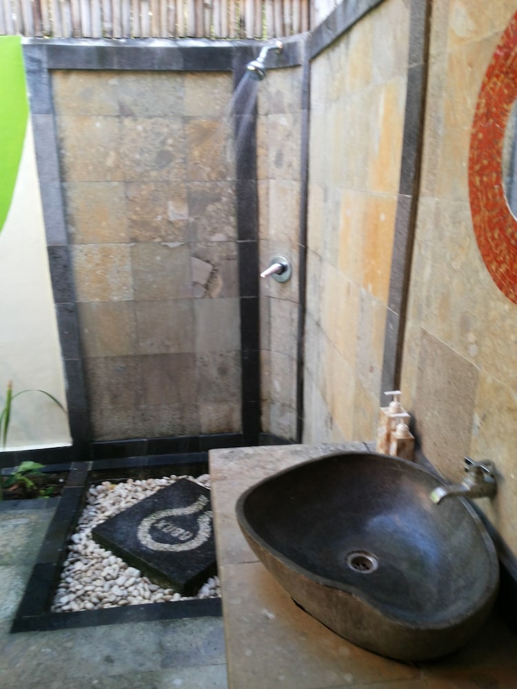 Dream Beach Kubu RedPartner