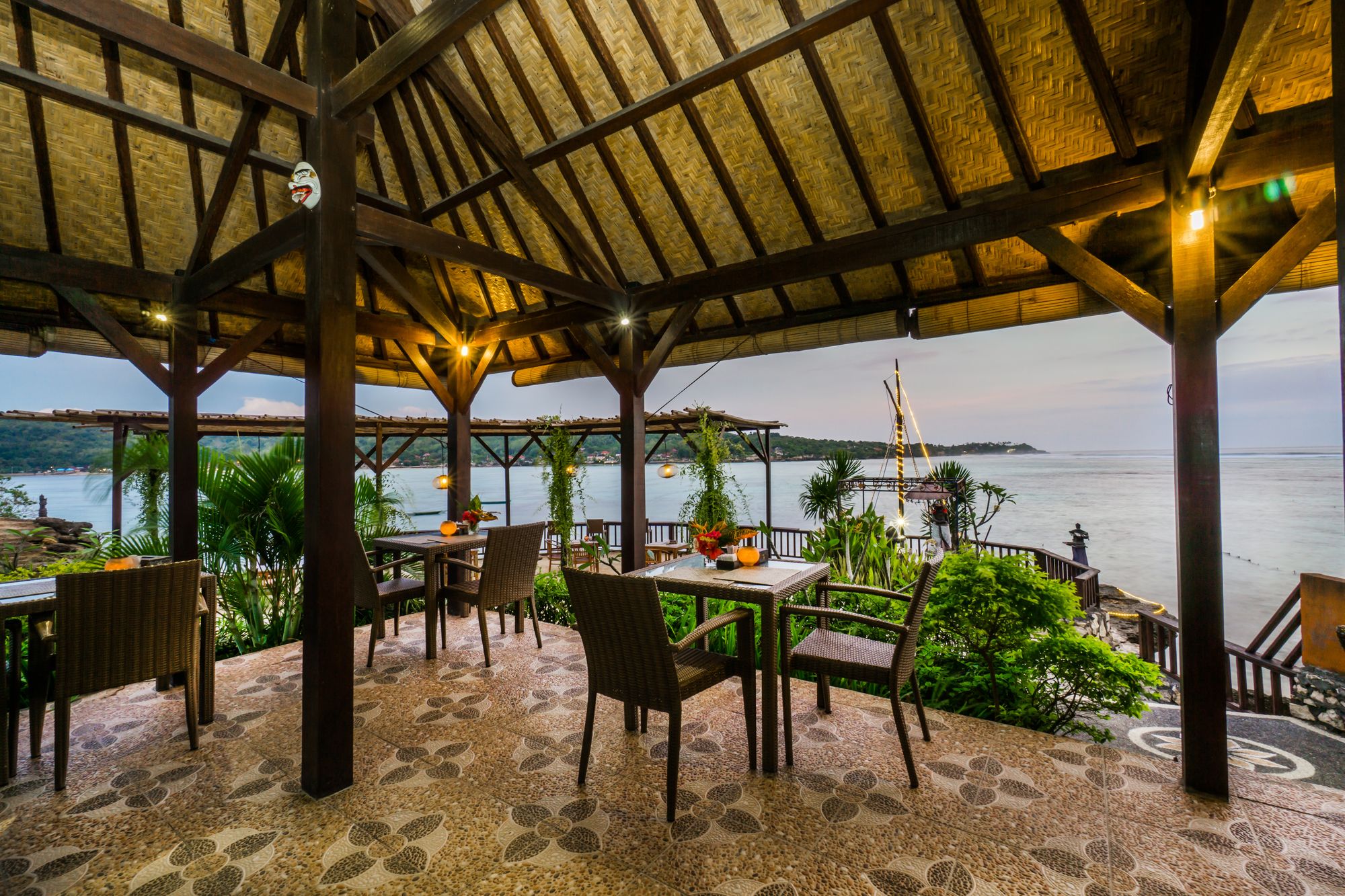 Laguna Reef Huts