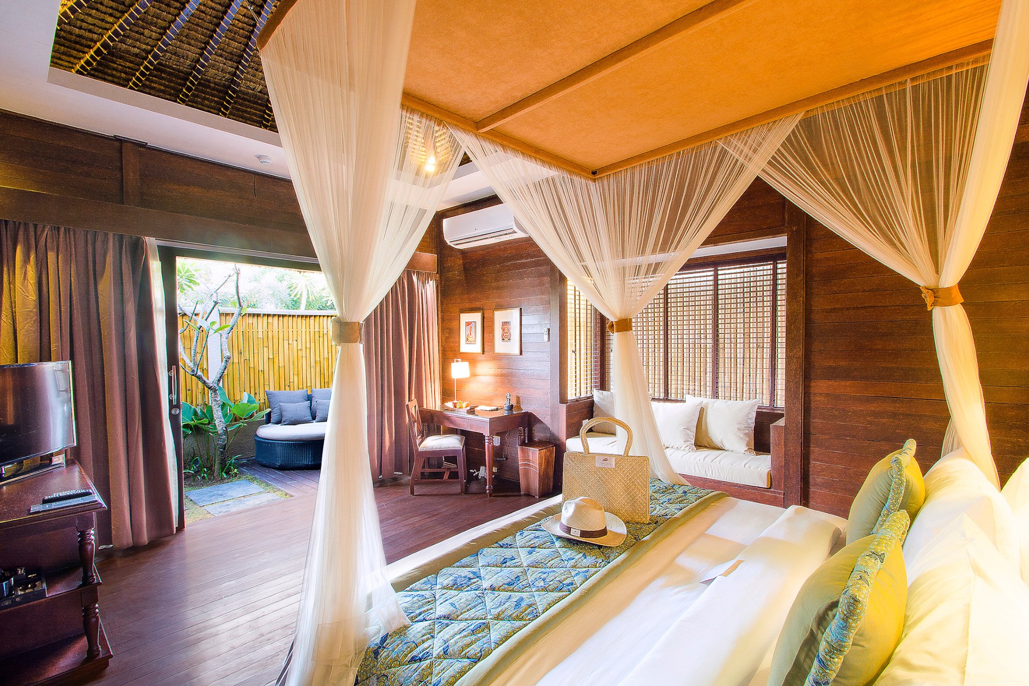 Lembongan Beach Club & Resort