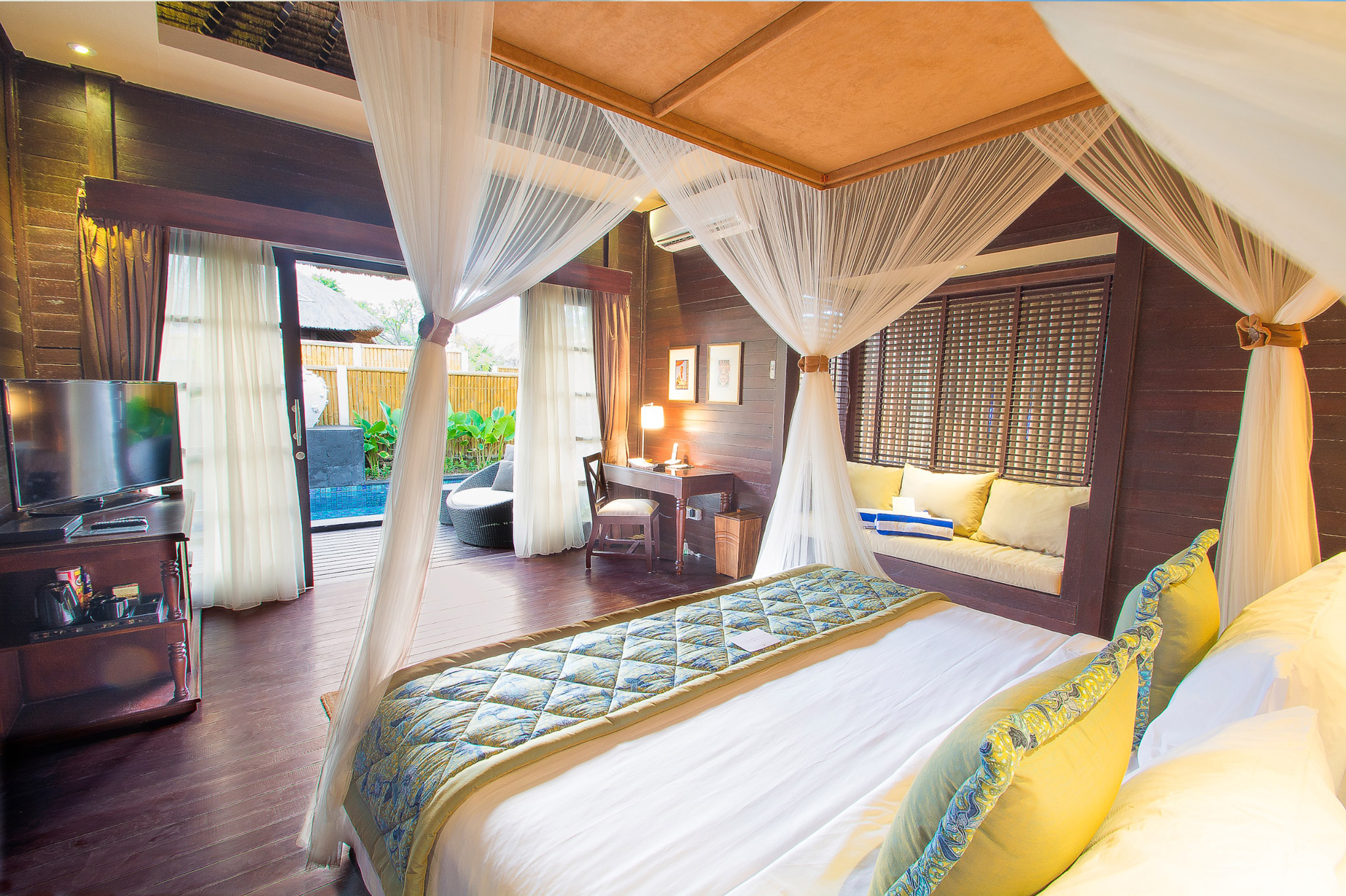 Lembongan Beach Club & Resort