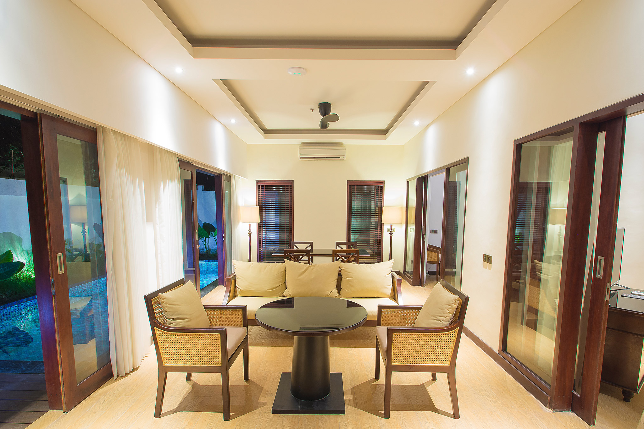 Lembongan Beach Club & Resort