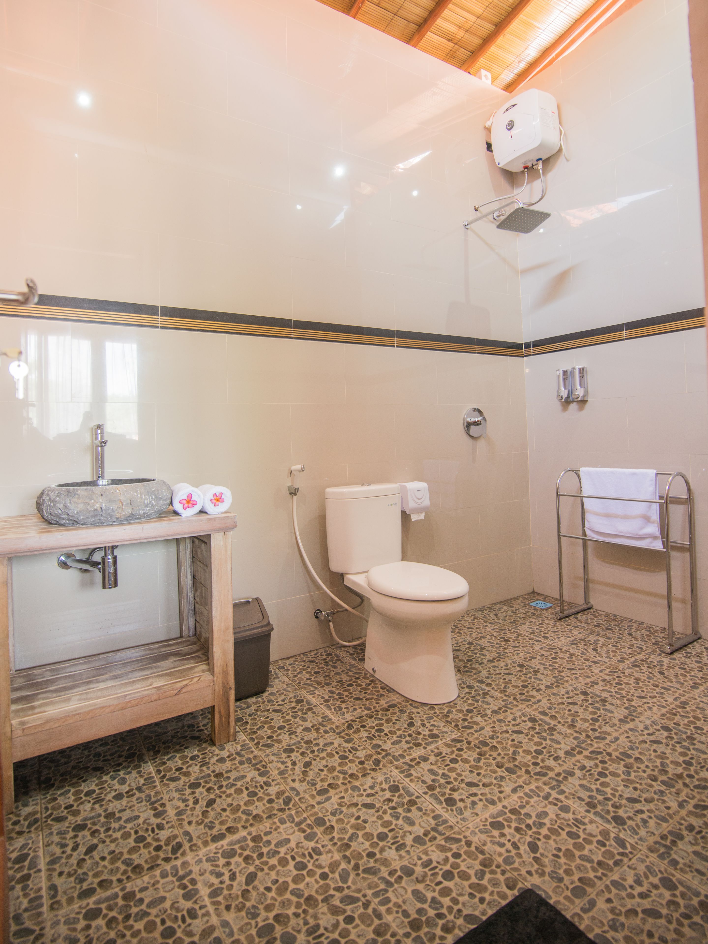 Lembongan Cempaka Villa & Restaurant