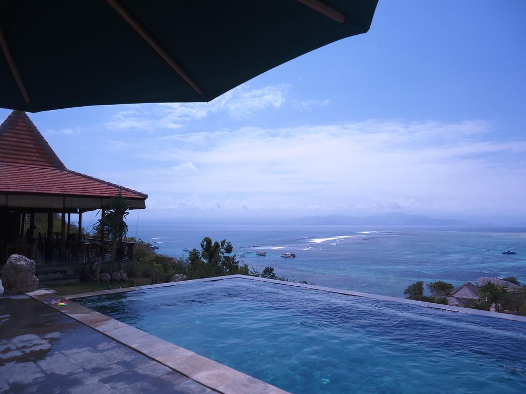 Lembongan Cliff Villas