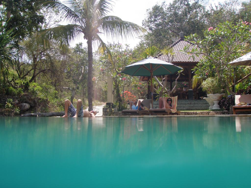 Lembongan Cliff Villas