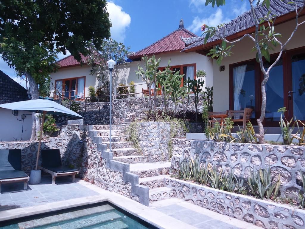 Lembongan Cliff Villas