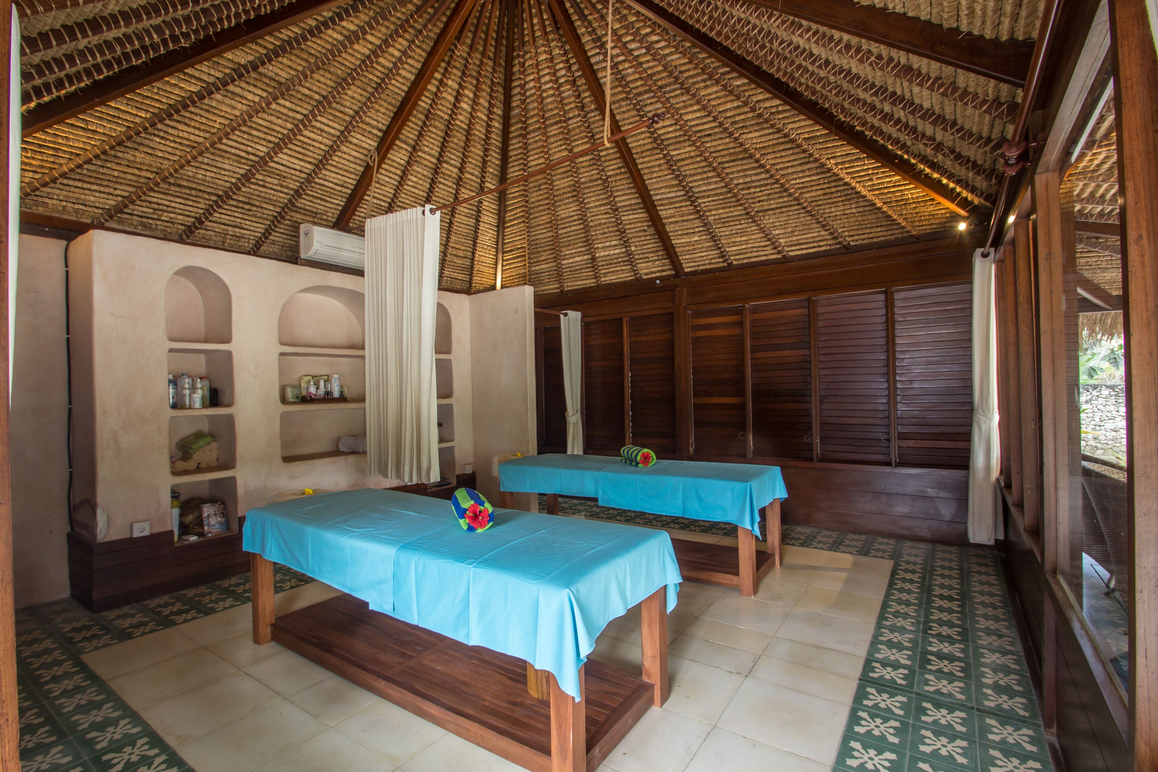 Le Nusa Beach Club