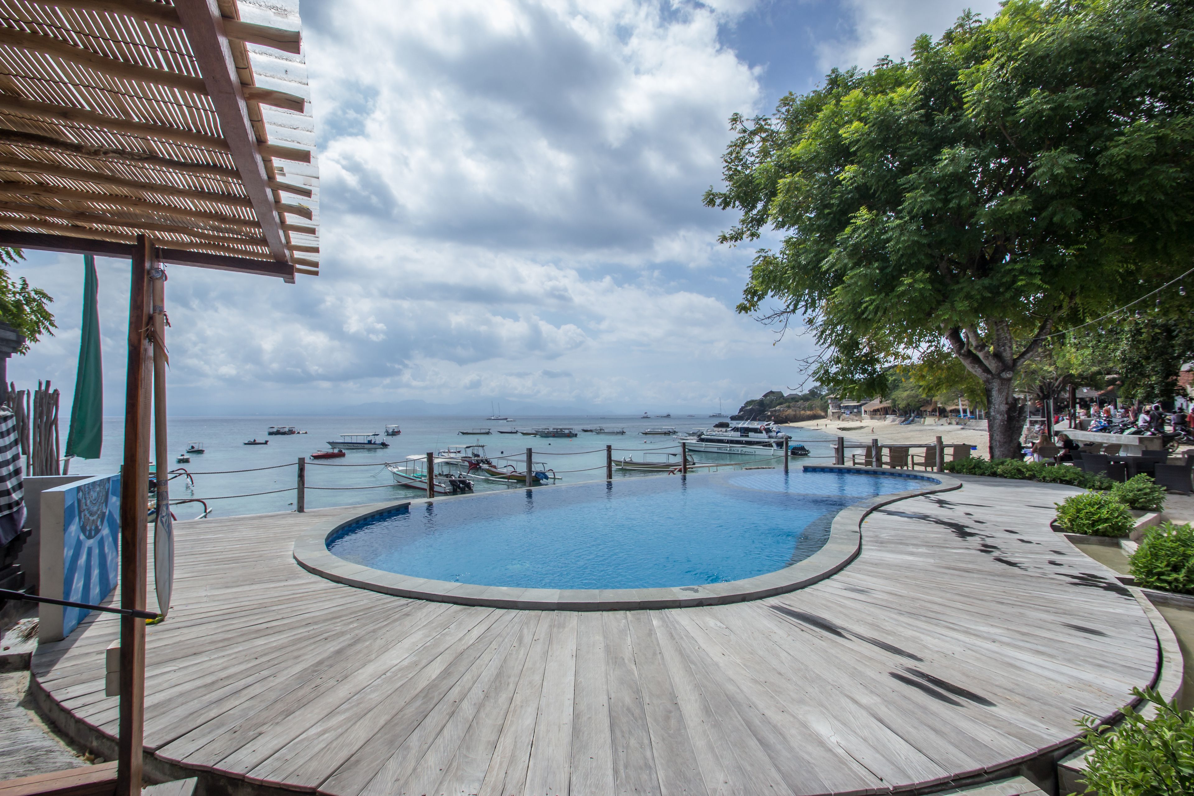 Le Nusa Beach Club