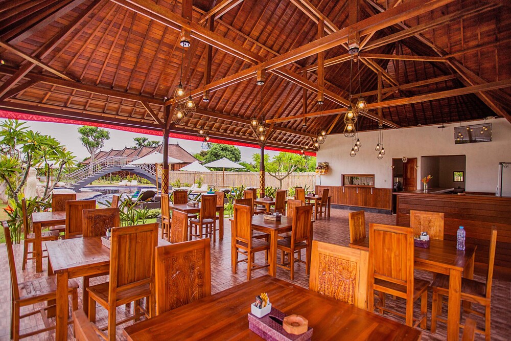 Maharatu Villas