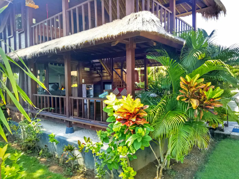 Naturale Huts & Villa's